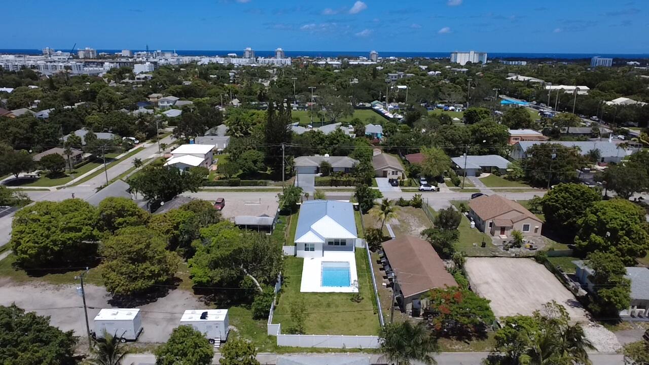 DELRAY TOWN OF - Residential