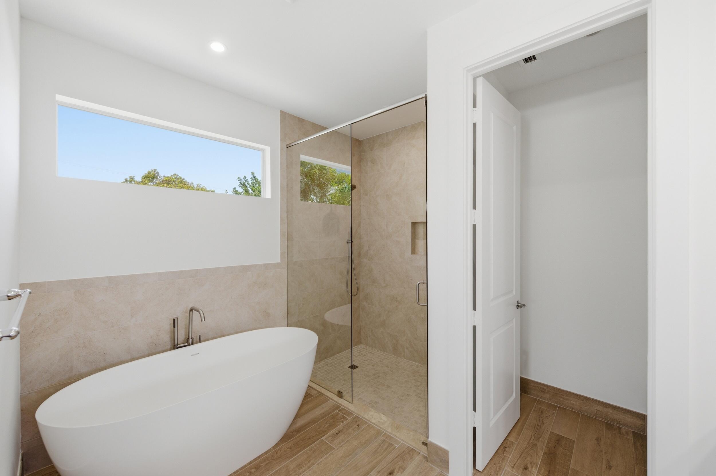 DELRAY TOWN OF - Residential
