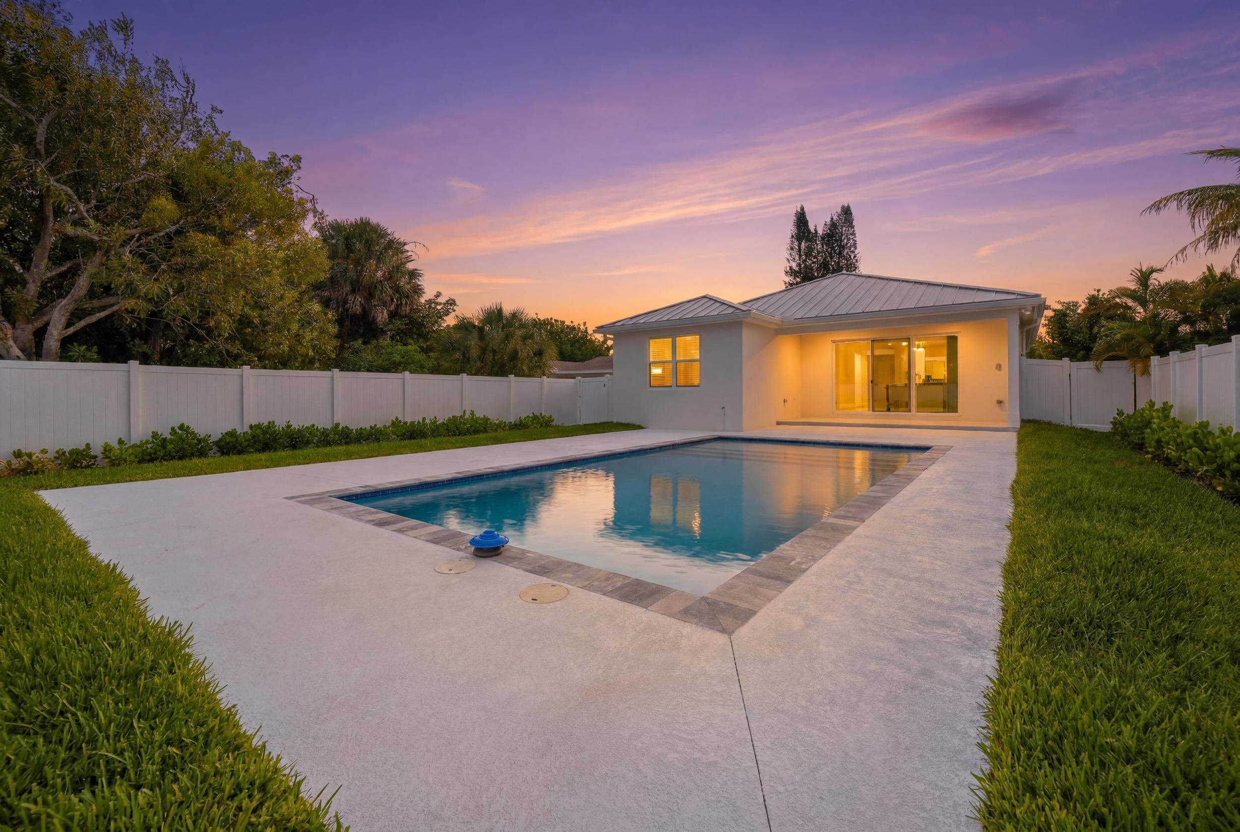 DELRAY TOWN OF - Residential