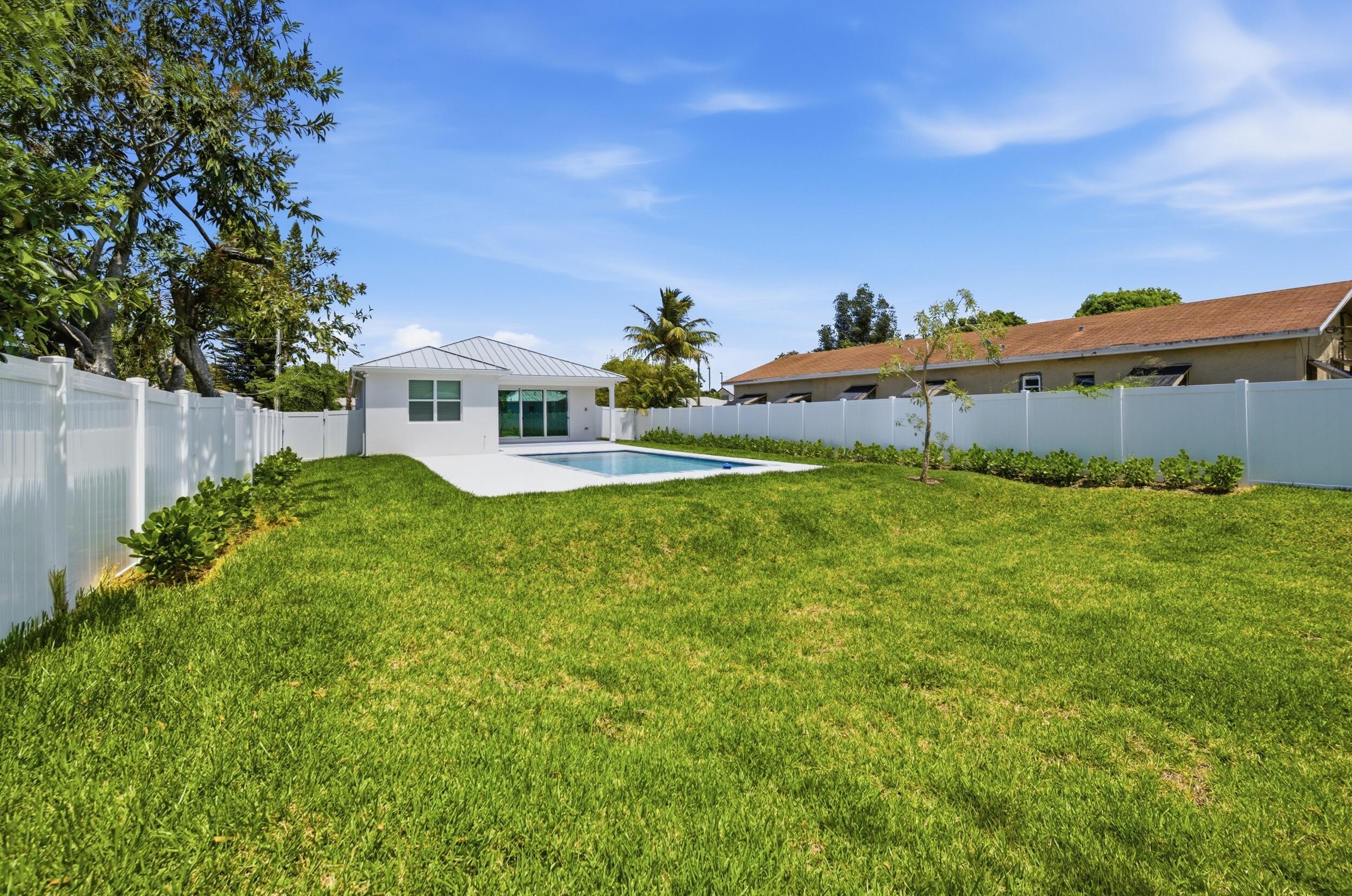 DELRAY TOWN OF - Residential