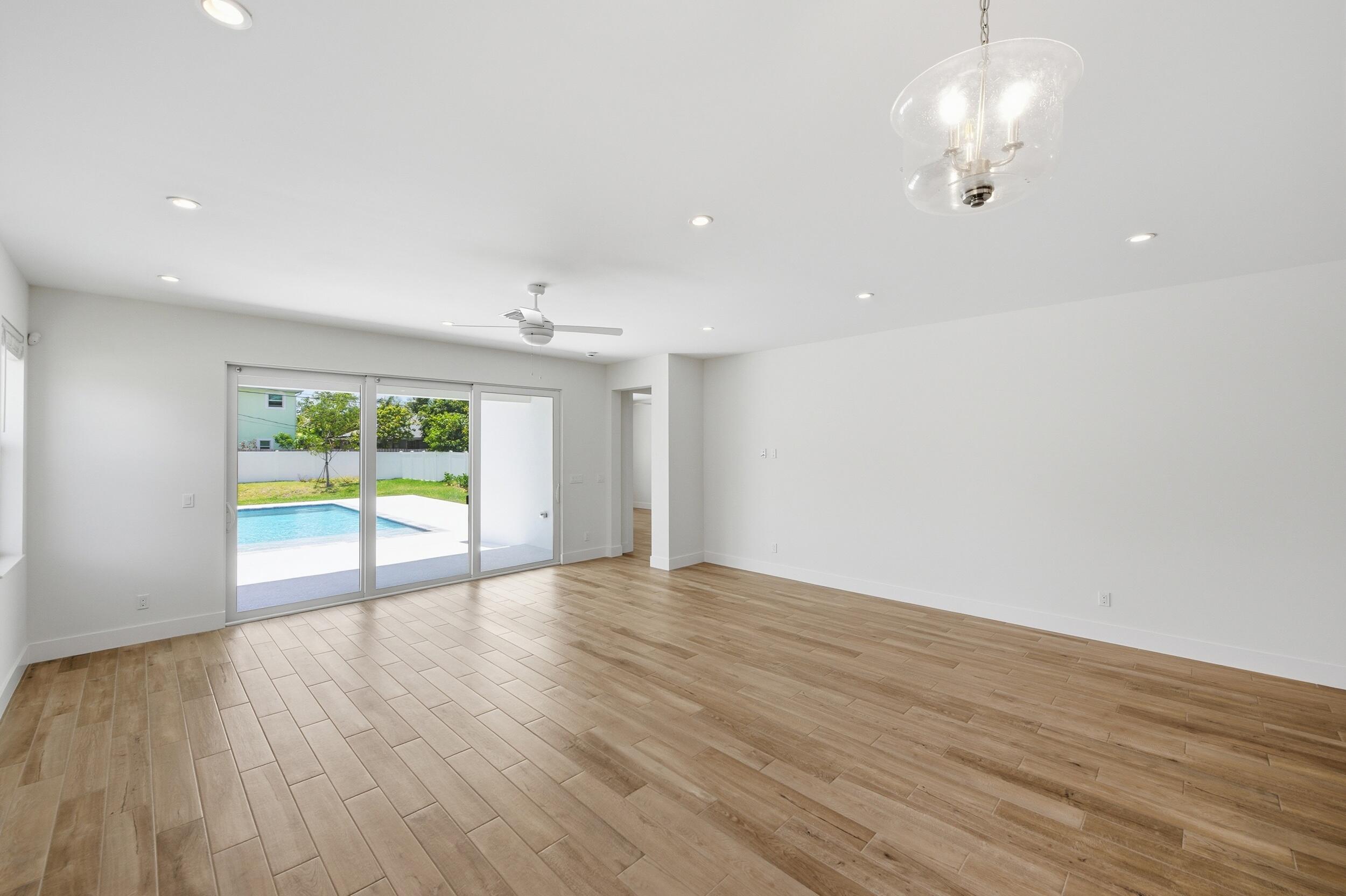 DELRAY TOWN OF - Residential