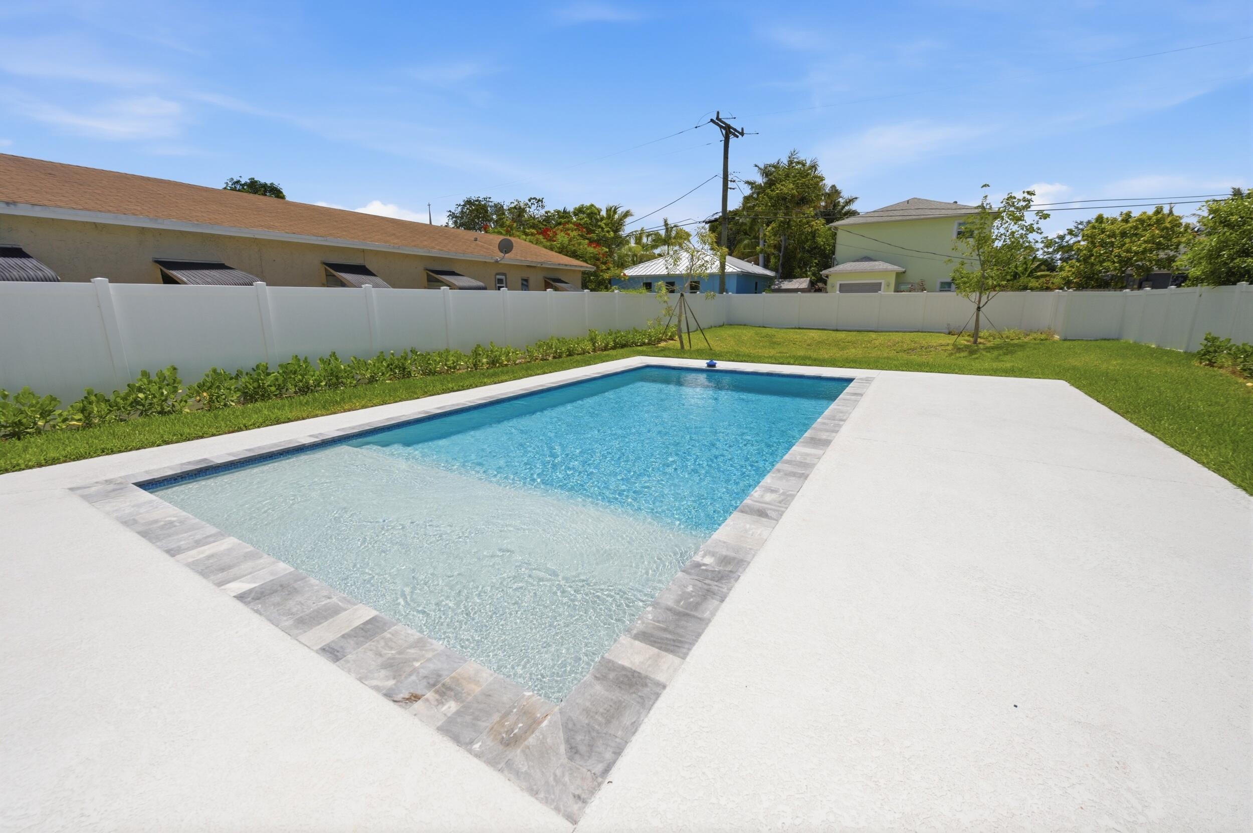 DELRAY TOWN OF - Residential