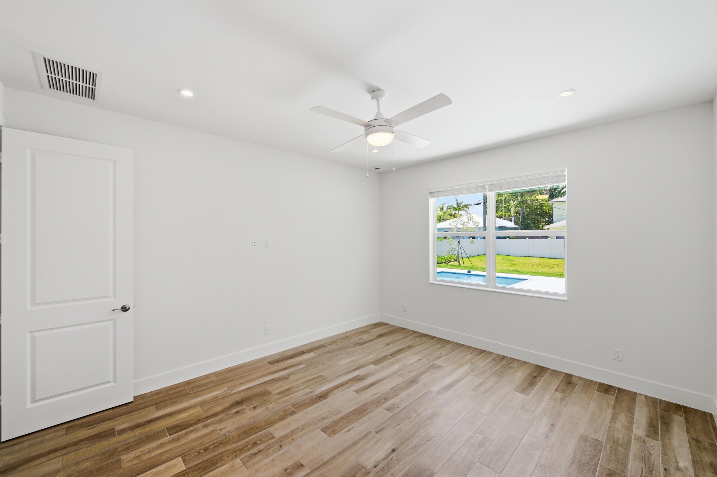 DELRAY TOWN OF - Residential