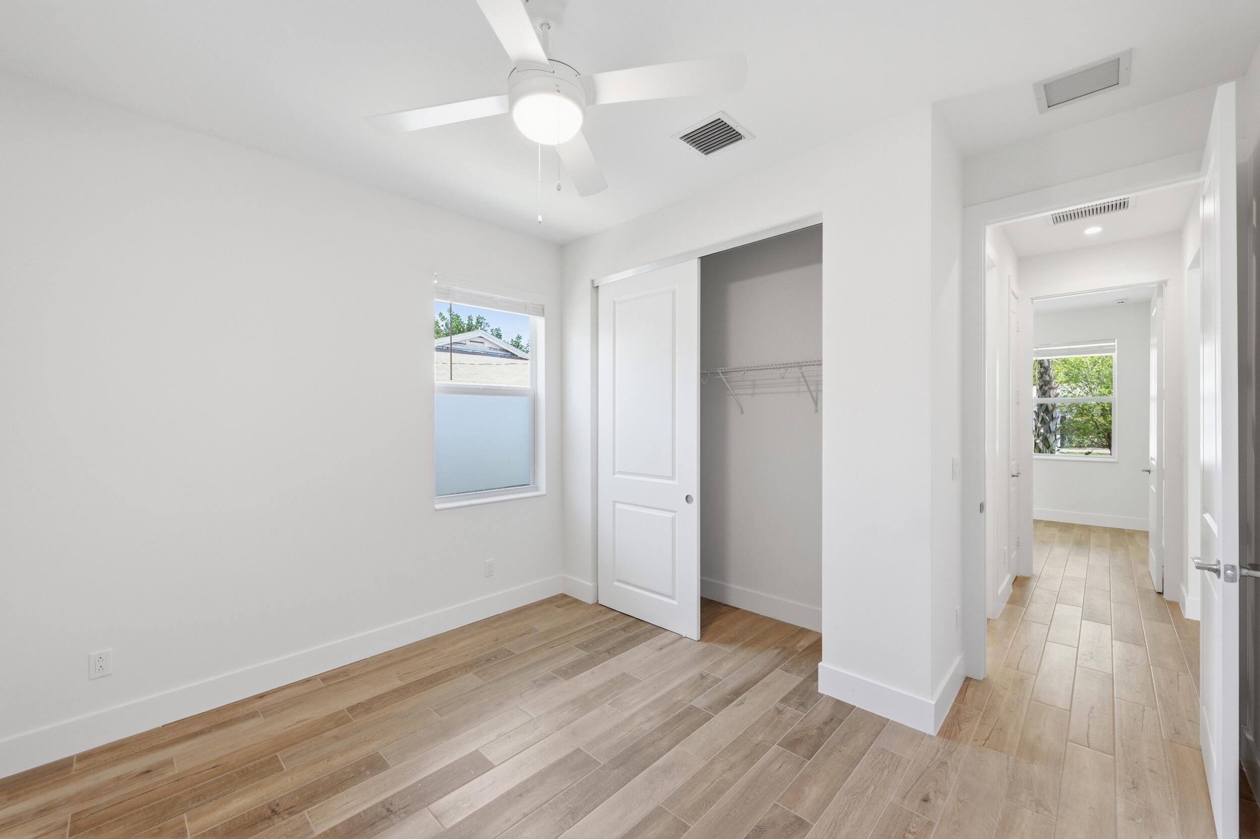 DELRAY TOWN OF - Residential