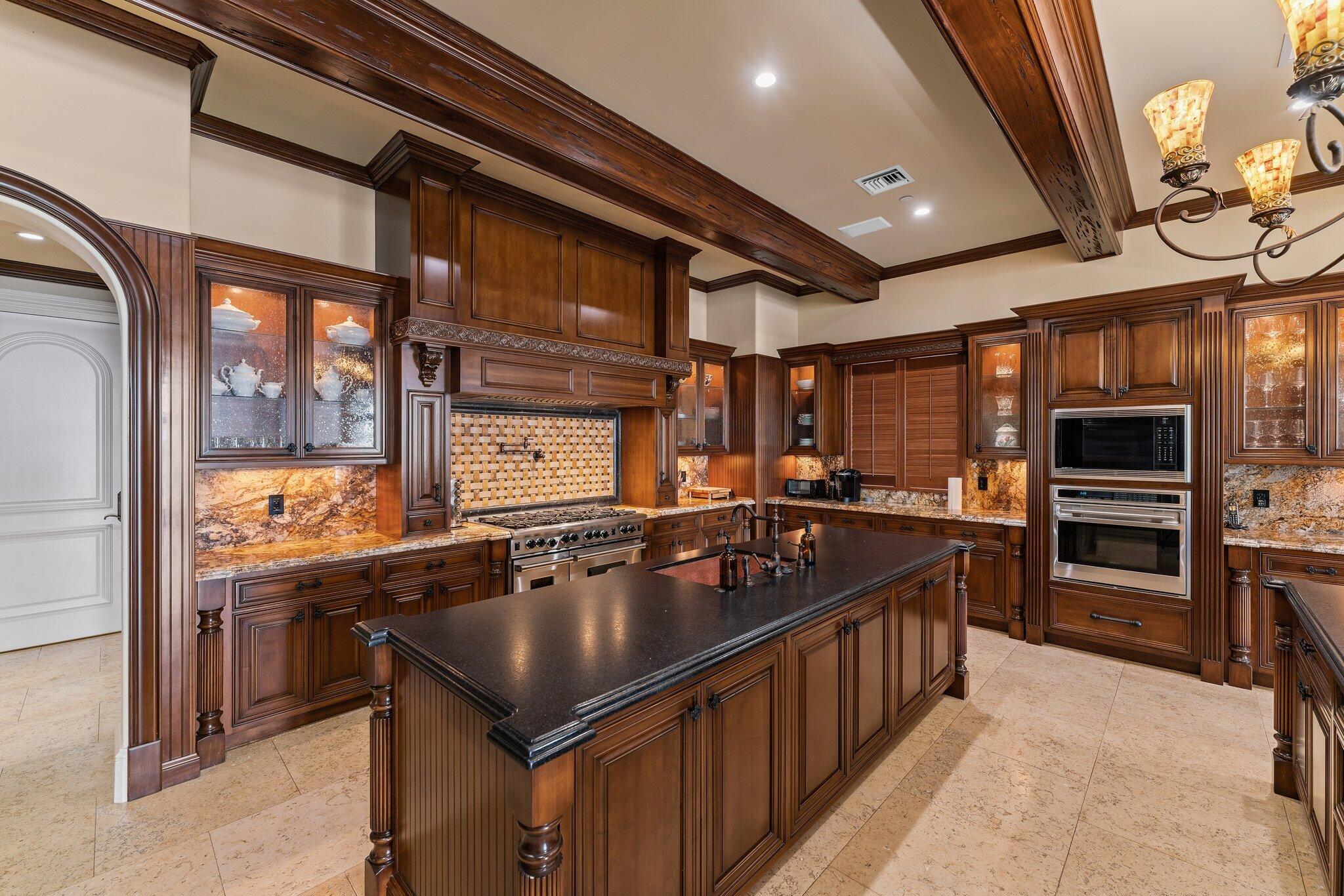 Palm Beach Isles 2 - Residential