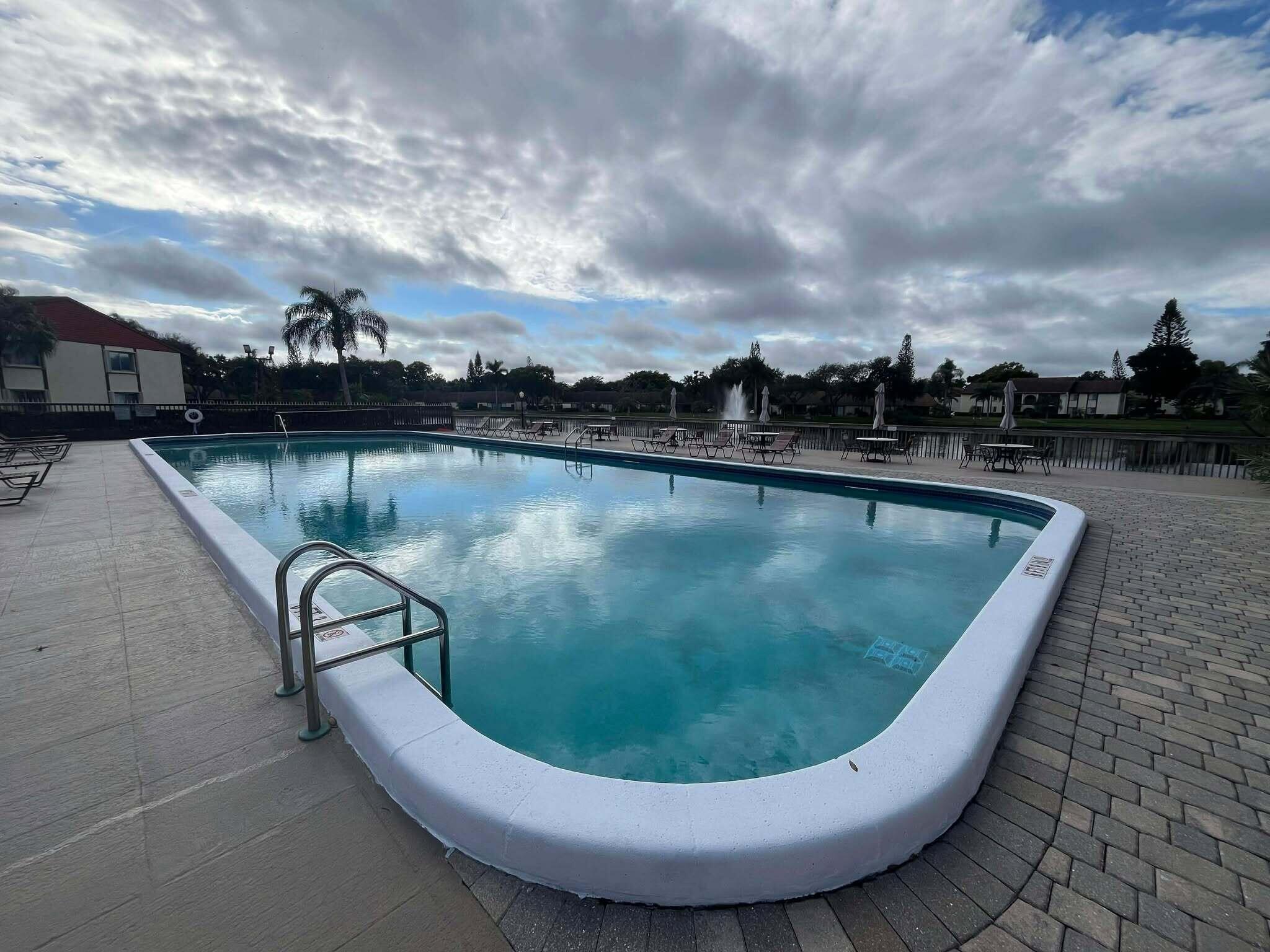 PINE RIDGE AT HAVERHILL CONDO - Residential Lease