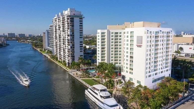 Gallery One, Fully Furnished, 1bed/1bath, condo on the Intracoastal and steps away from world famous Fort Lauderdale Beach! Spacious living area, FULL Kitchen with granite counter tops, stovetop, dishwasher, garbage disposal, refrigerator, coffee maker, and microwave. Large bedroom with 2 queen beds. Building has many amenities including waterfront heated pool, restaurant, indoor and outdoor bars, sunning deck, boat dock with jet ski rentals, water taxi pickup, fitness center, and much more!! Short walk to shopping at Galleria Mall, Grocery/Market, Beach, 5 star restaurants, Starbucks and more! One valet parking space comes with the Unit. Relax and enjoy! Hotel Programs available; AirBnB & VRBO also options! Professional interior pictures coming soon!