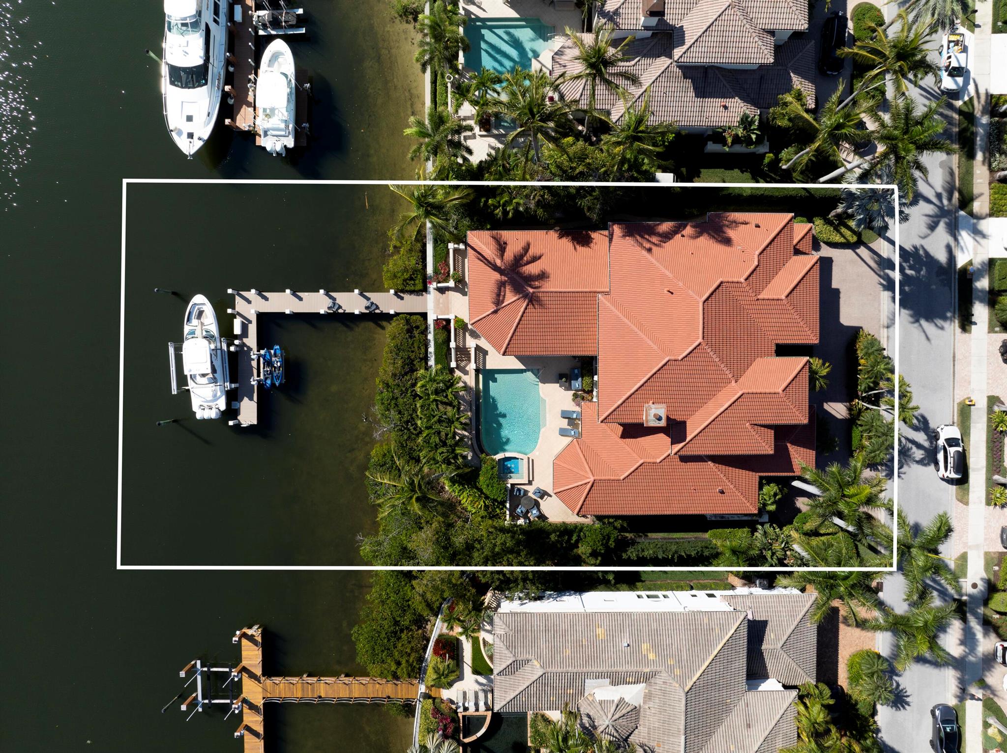 HARBOUR ISLES - Residential