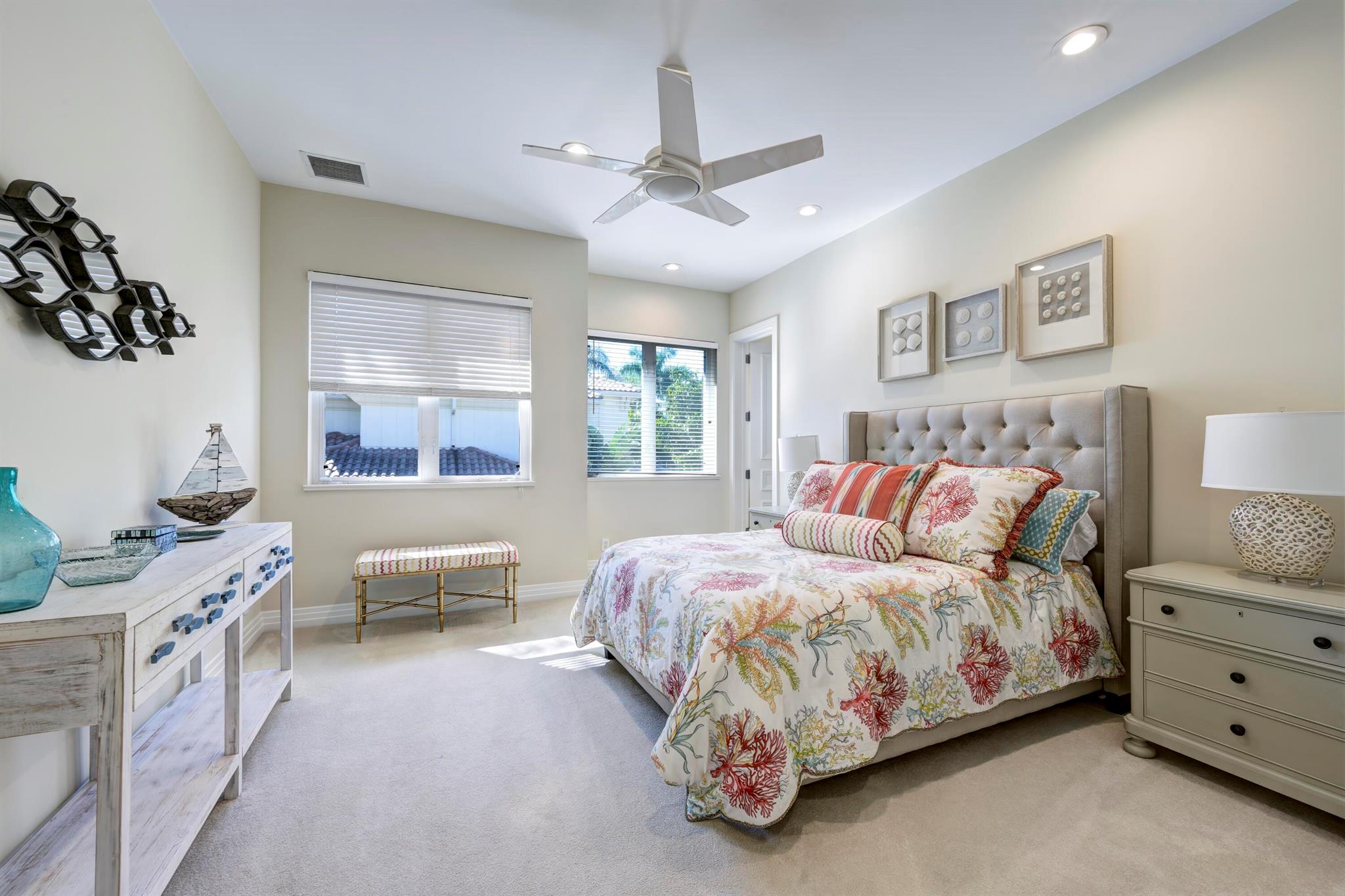 HARBOUR ISLES - Residential