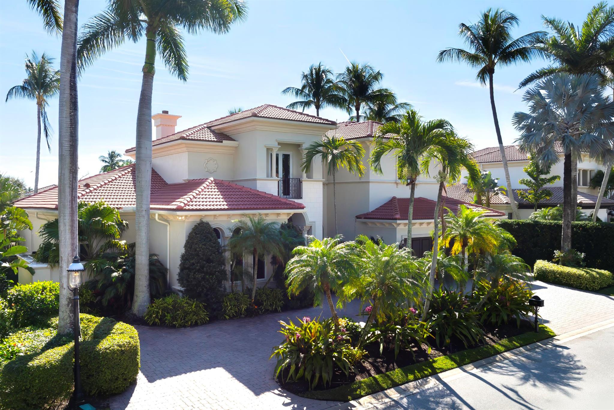 HARBOUR ISLES - Residential
