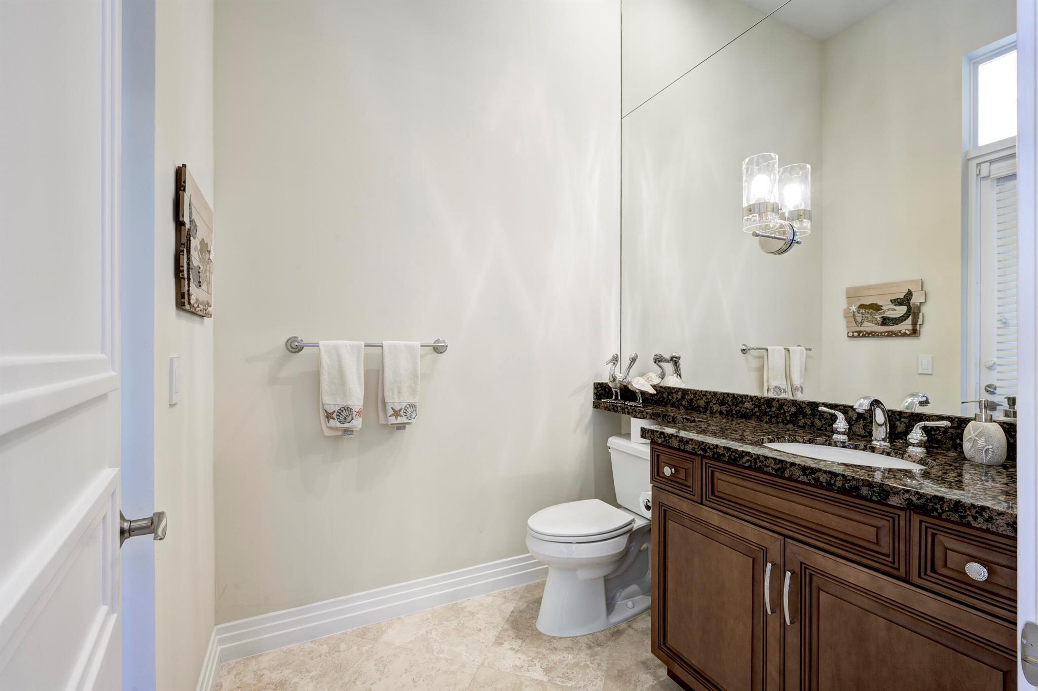 HARBOUR ISLES - Residential