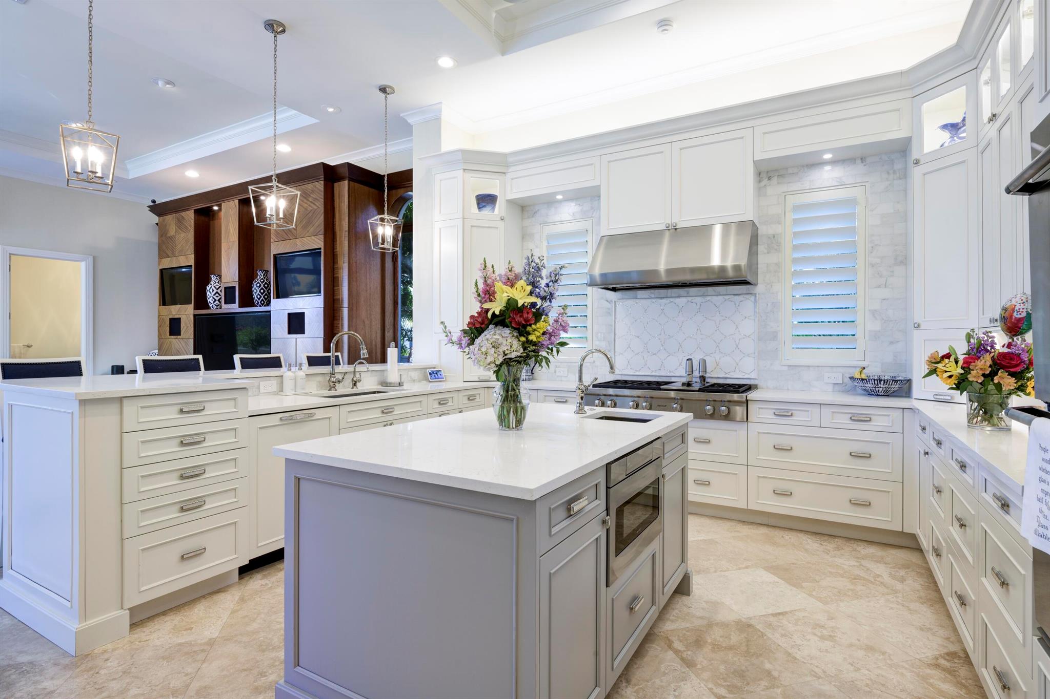 HARBOUR ISLES - Residential