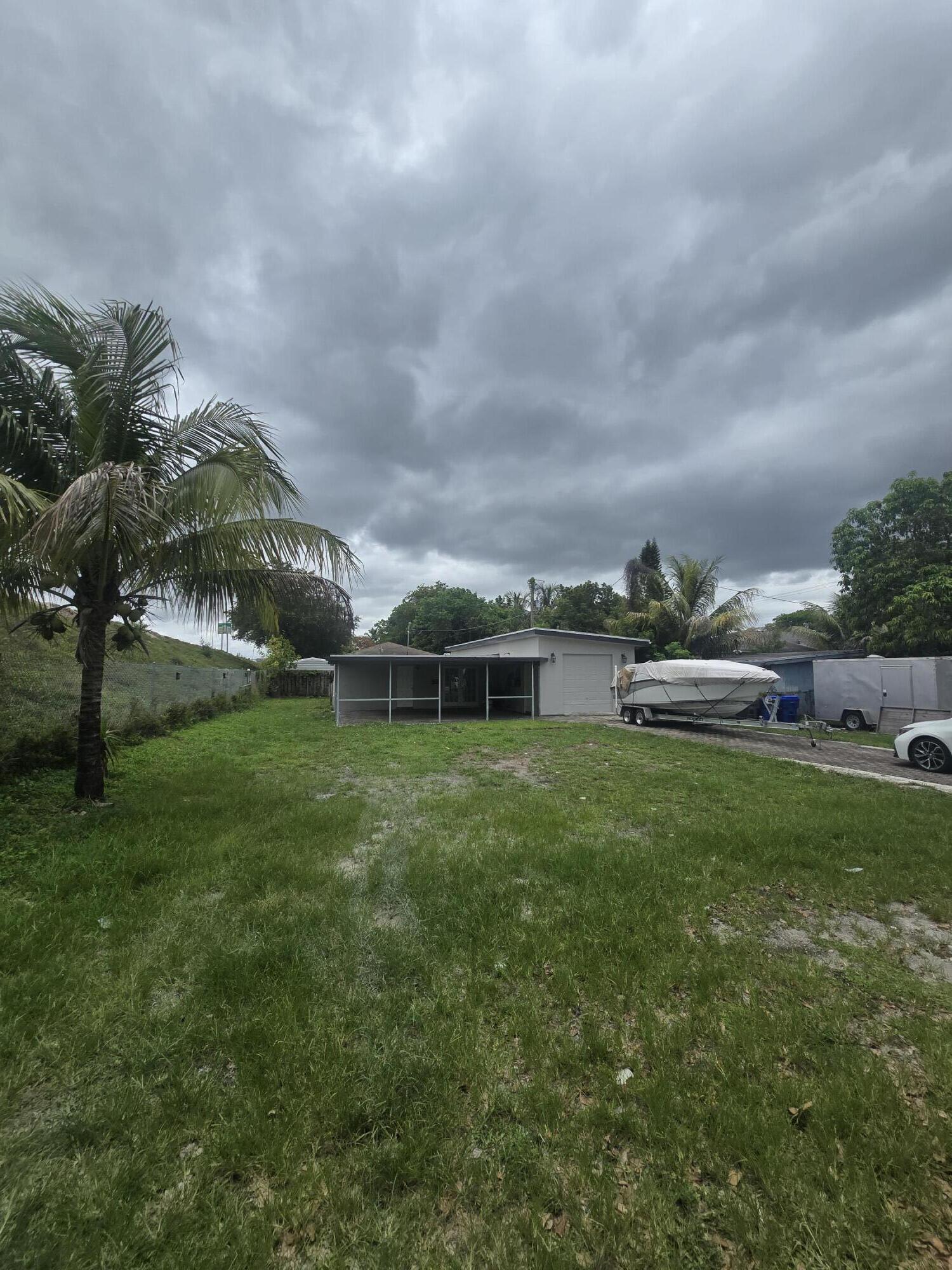 HOLLYWOOD BEACH HEIGHTS SEC - Residential