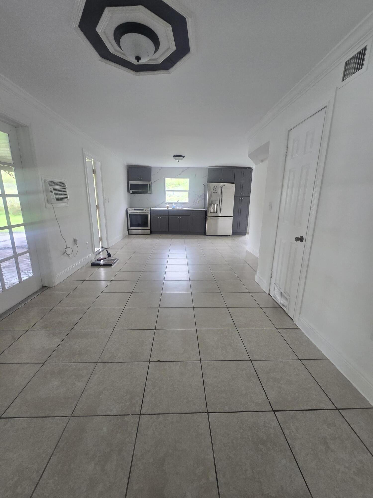 HOLLYWOOD BEACH HEIGHTS SEC - Residential