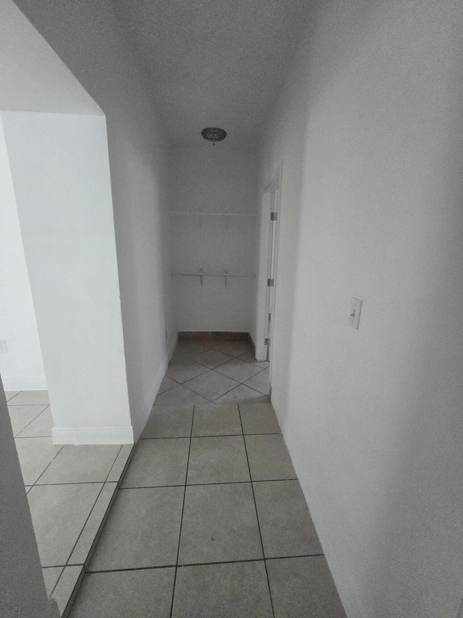 HOLLYWOOD BEACH HEIGHTS SEC - Residential