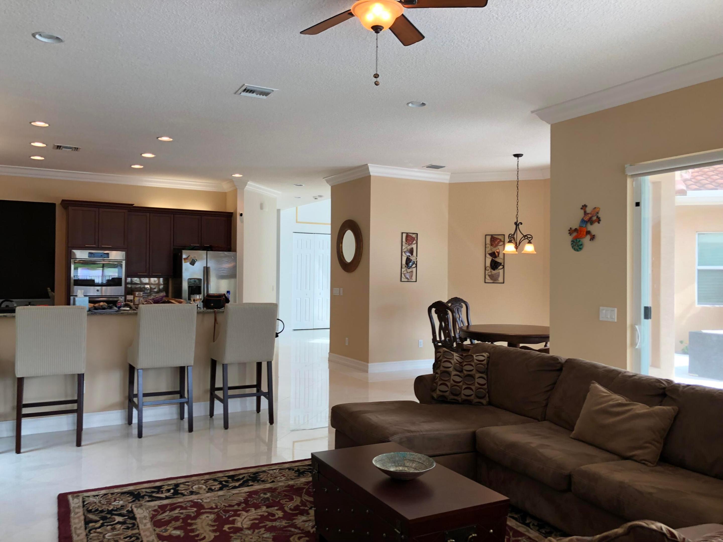 BAYHILL ESTATES - Residential Lease
