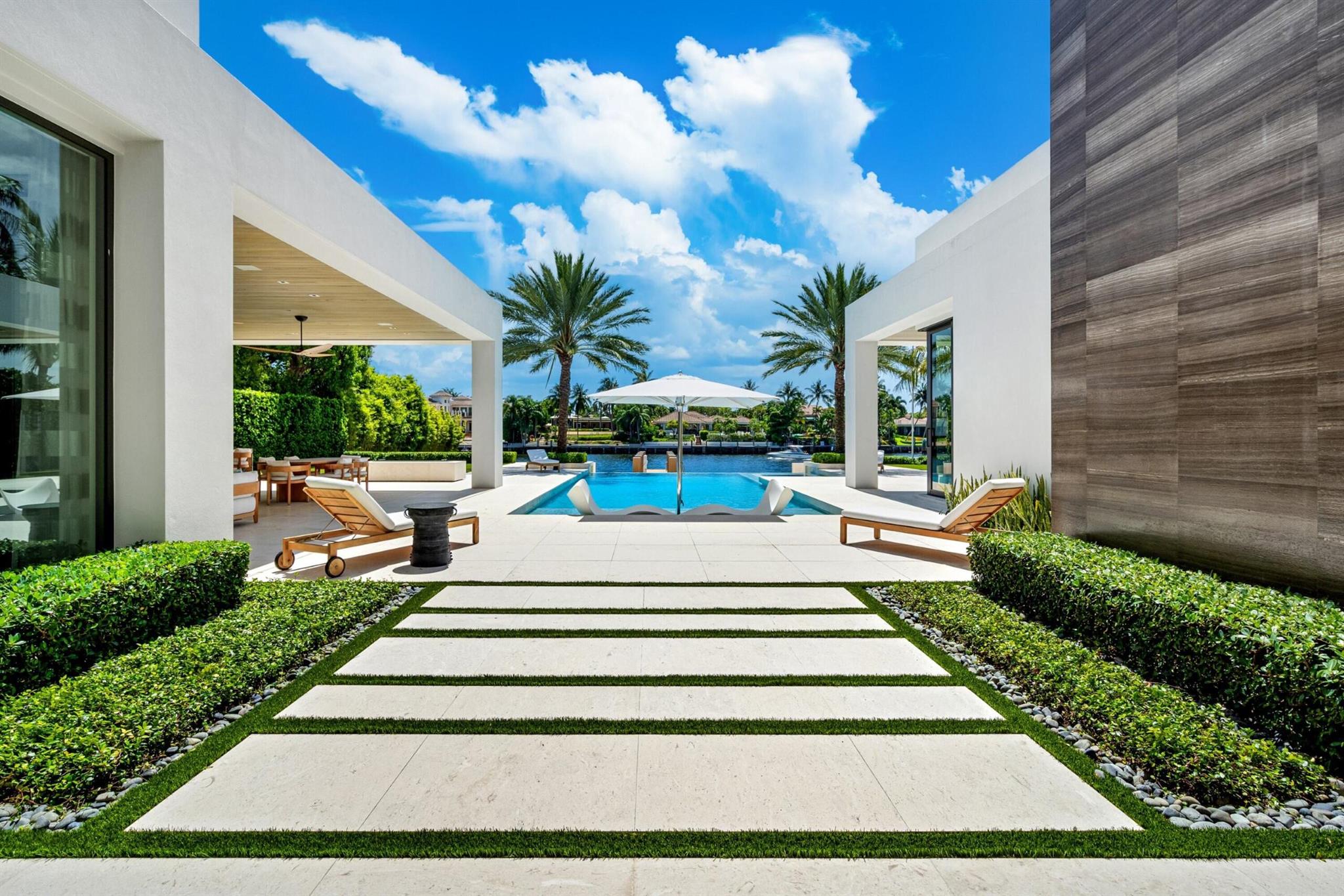 KINNEY & GATES - Residential
