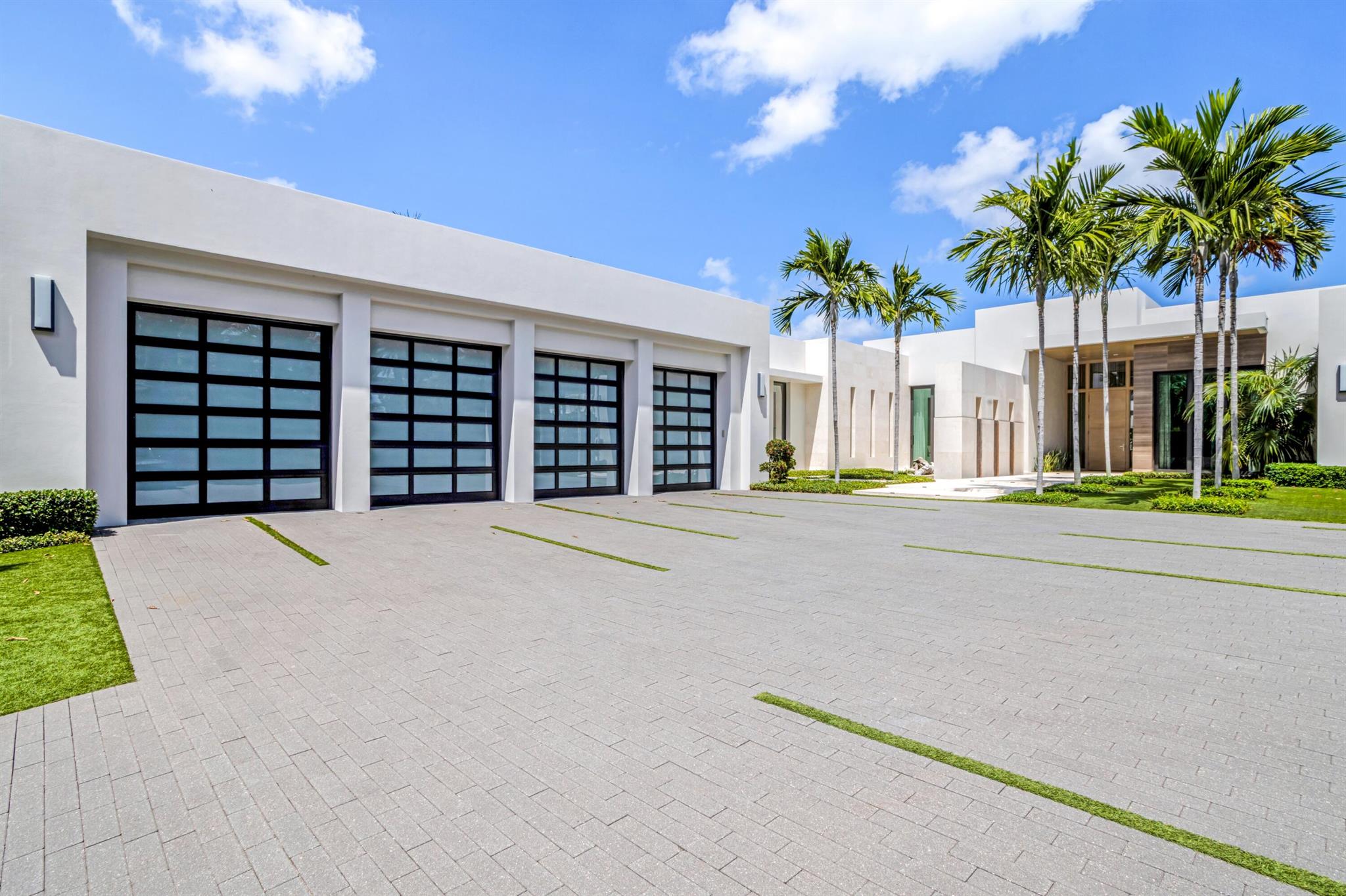 KINNEY & GATES - Residential