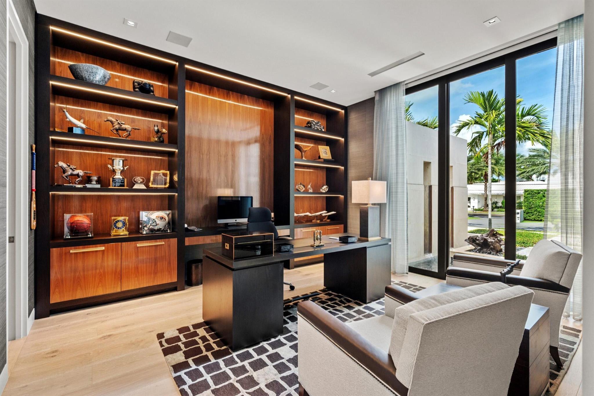 KINNEY & GATES - Residential