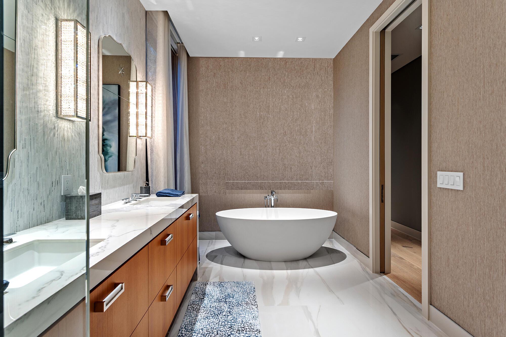 KINNEY & GATES - Residential