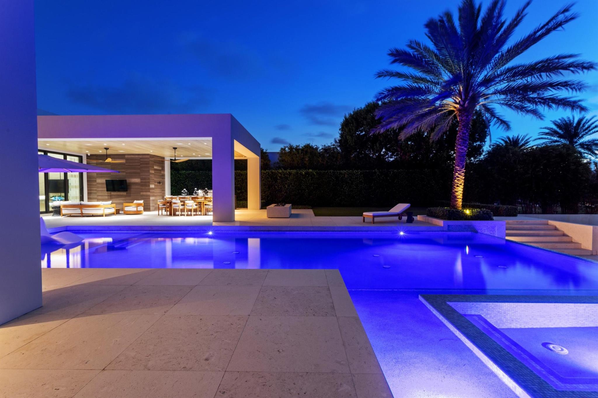KINNEY & GATES - Residential