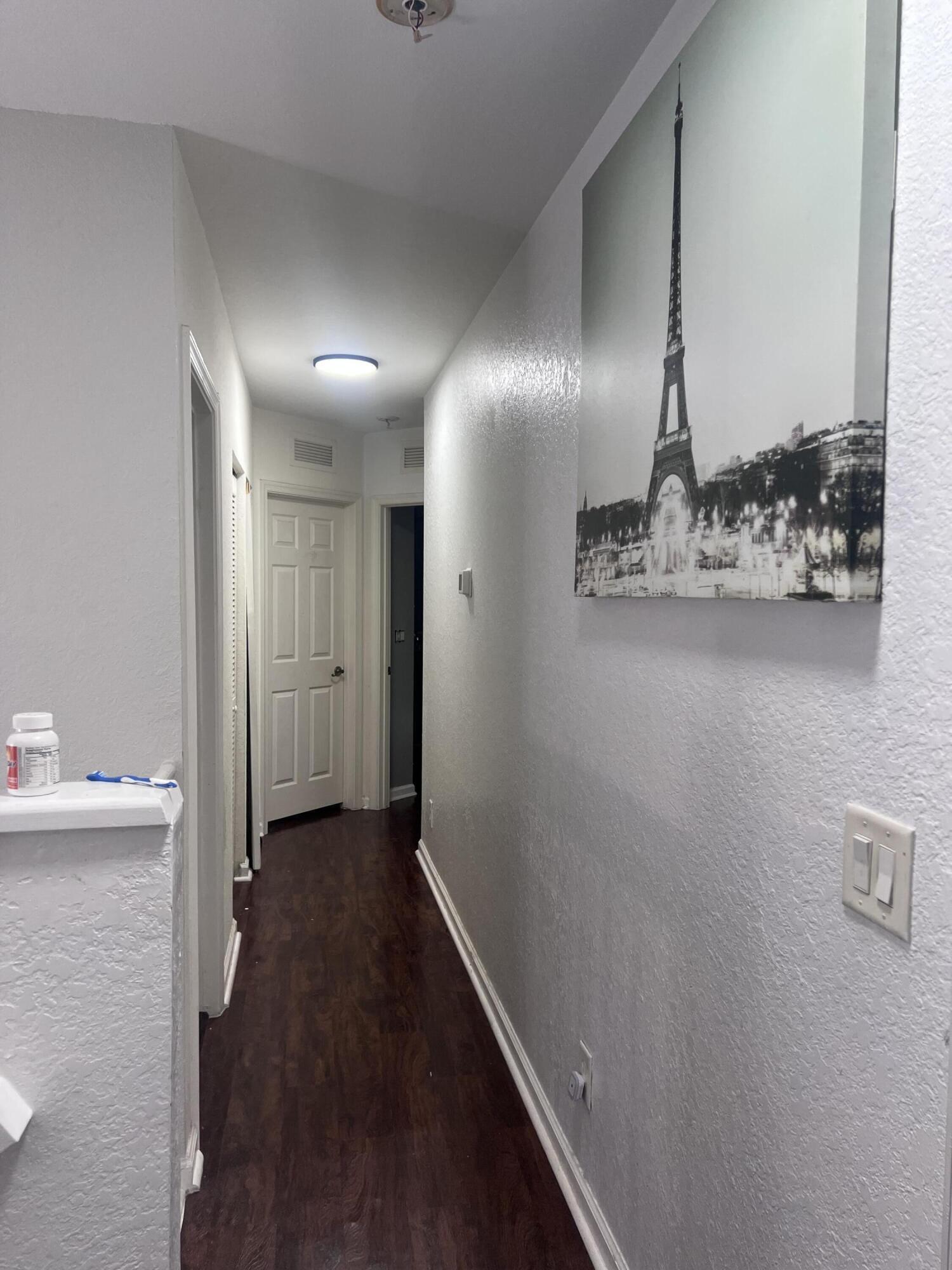 THOUSAND OAKS - Residential Lease