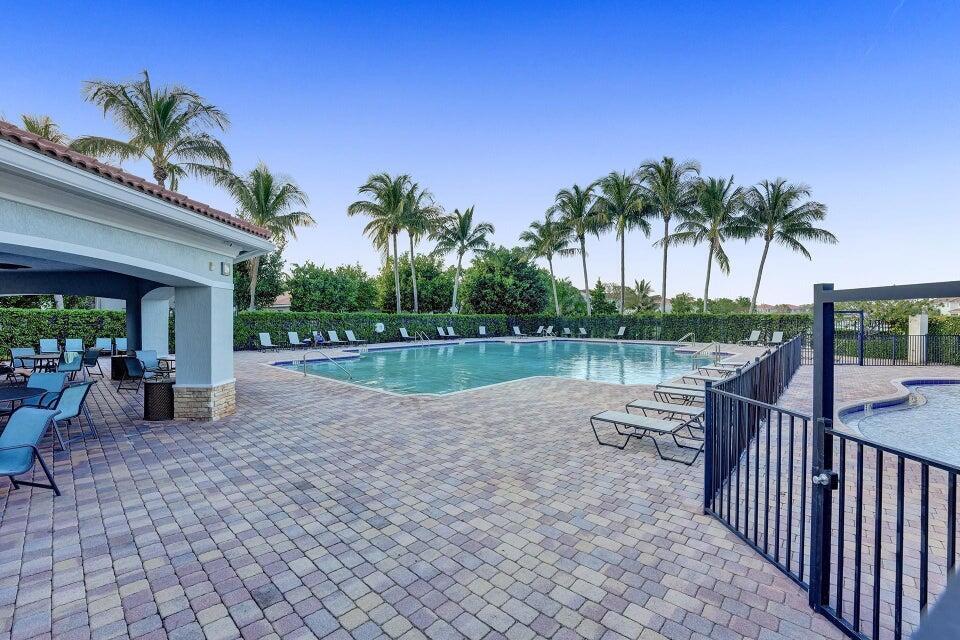 THOUSAND OAKS - Residential Lease