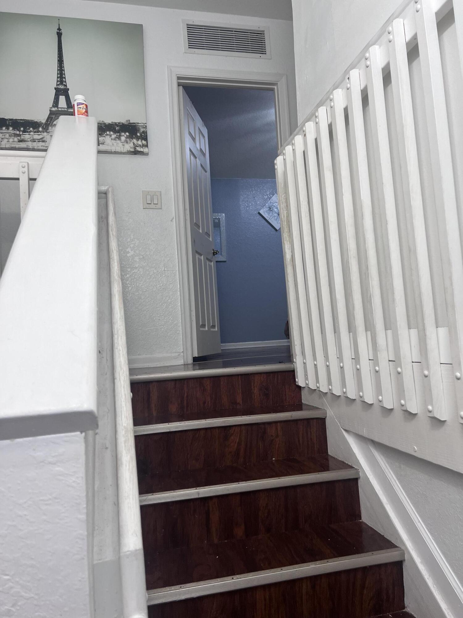 THOUSAND OAKS - Residential Lease