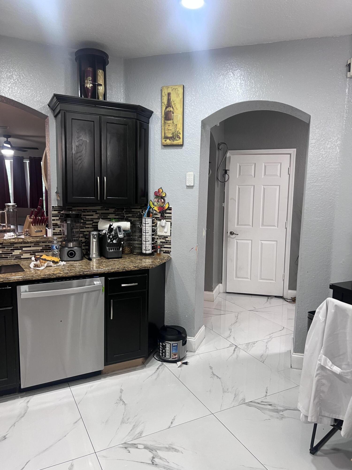 THOUSAND OAKS - Residential Lease