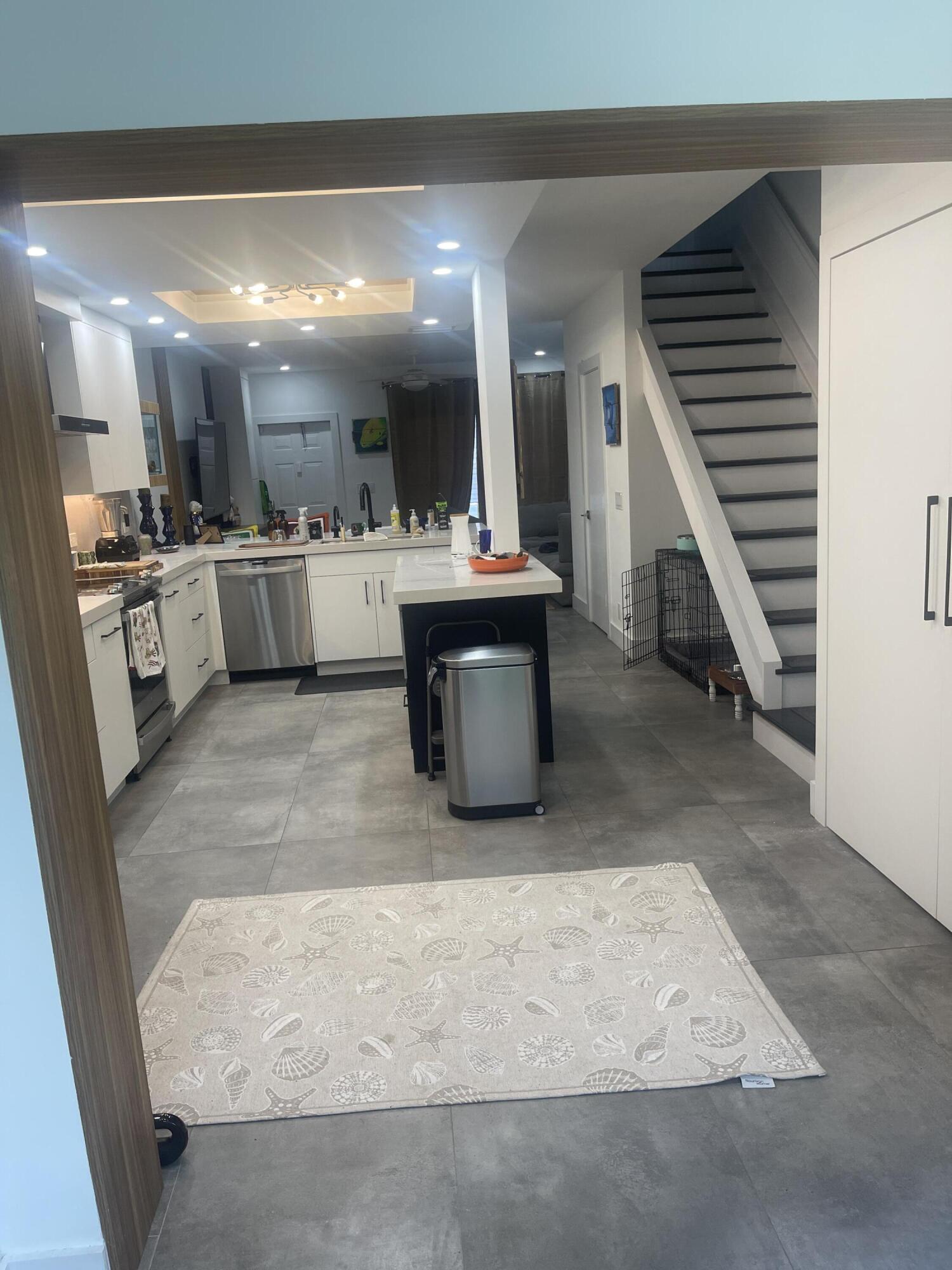 KOKOMO KEY - Residential Lease