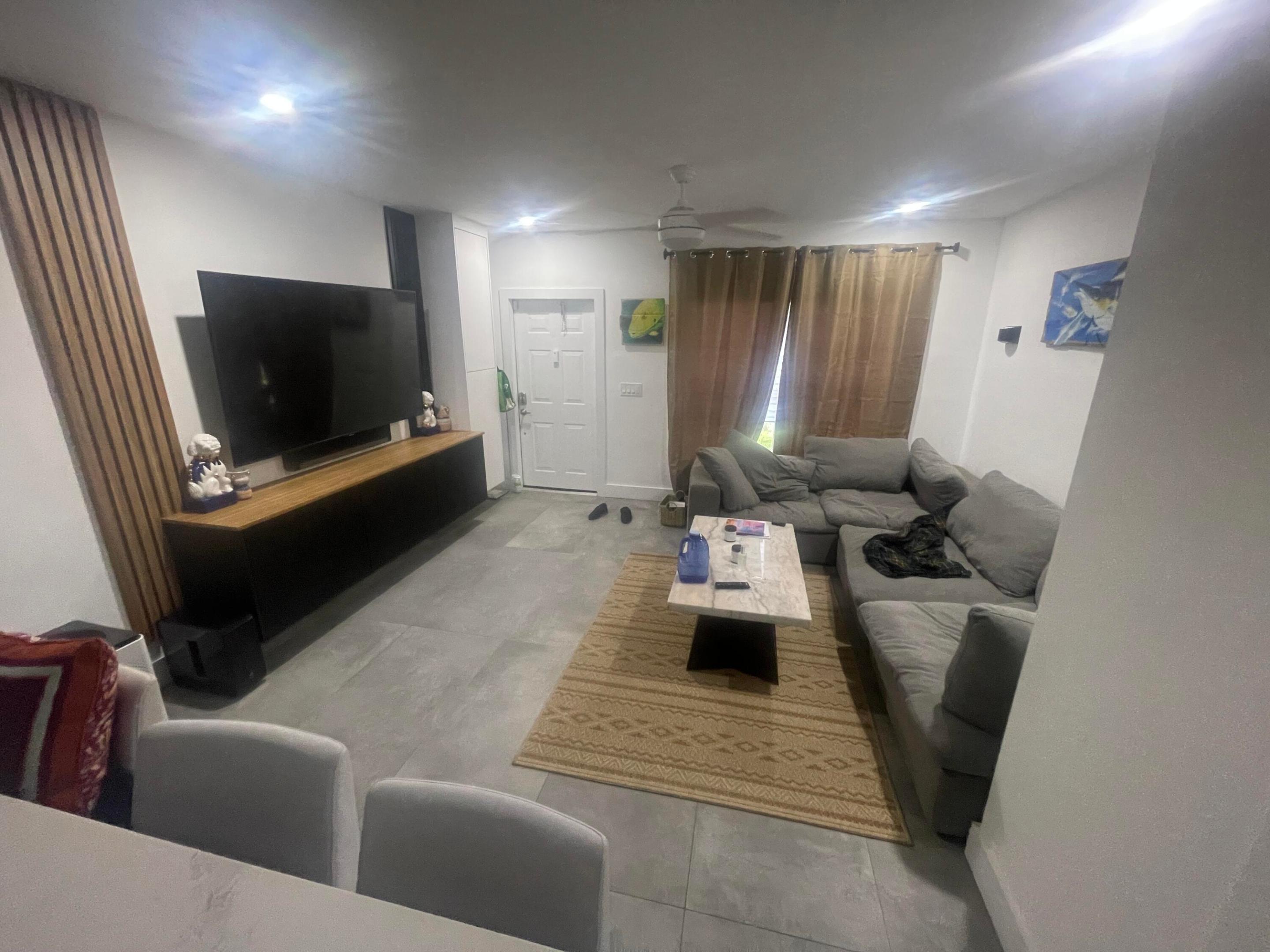 KOKOMO KEY - Residential Lease