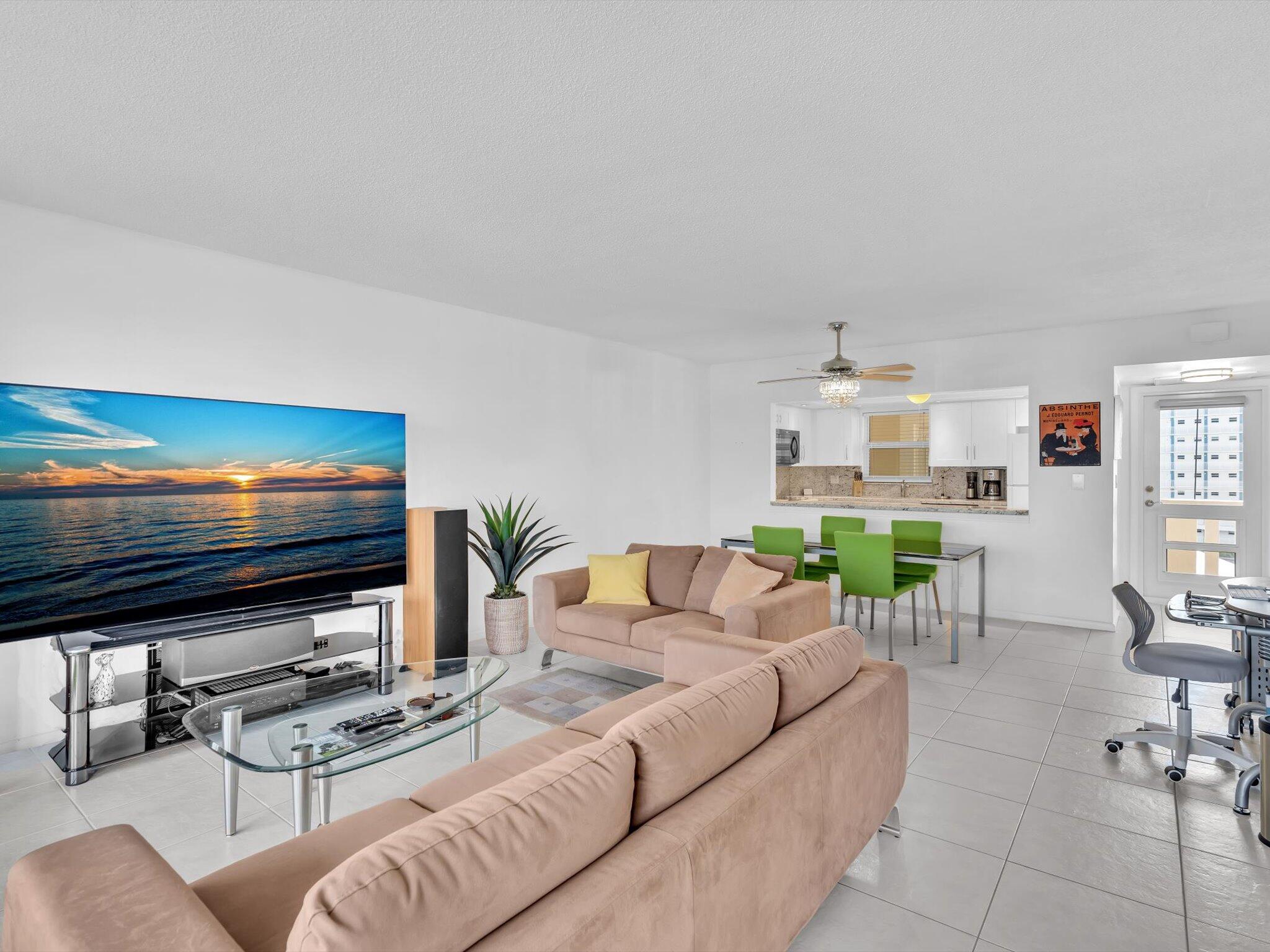 RIVERSIDE TOWERS - Residential