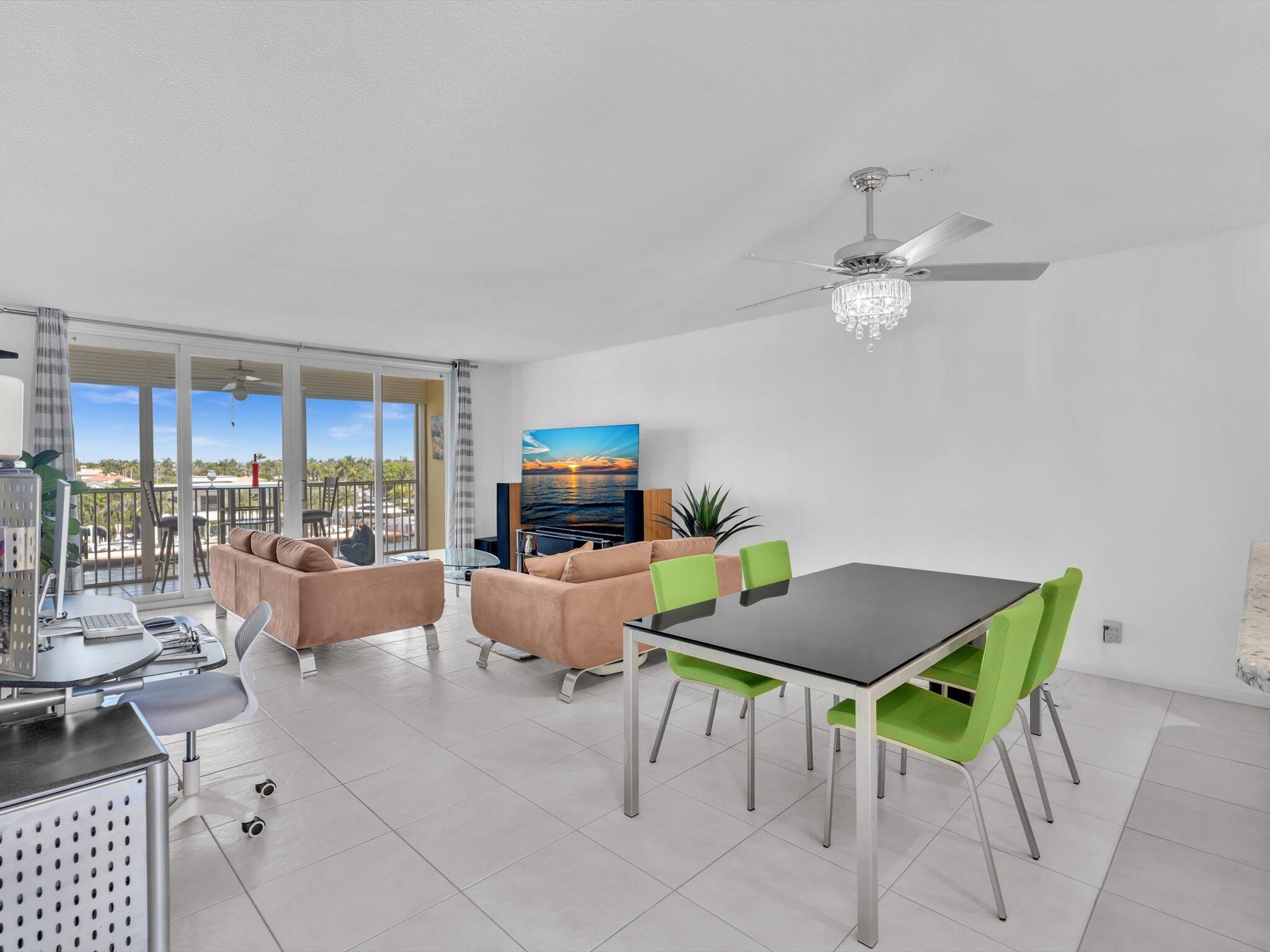 RIVERSIDE TOWERS - Residential