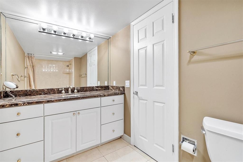 SOUTHPOINT - Residential