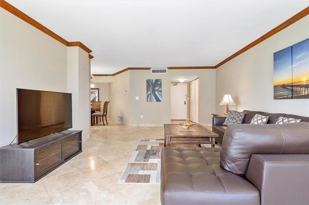 SOUTHPOINT - Residential
