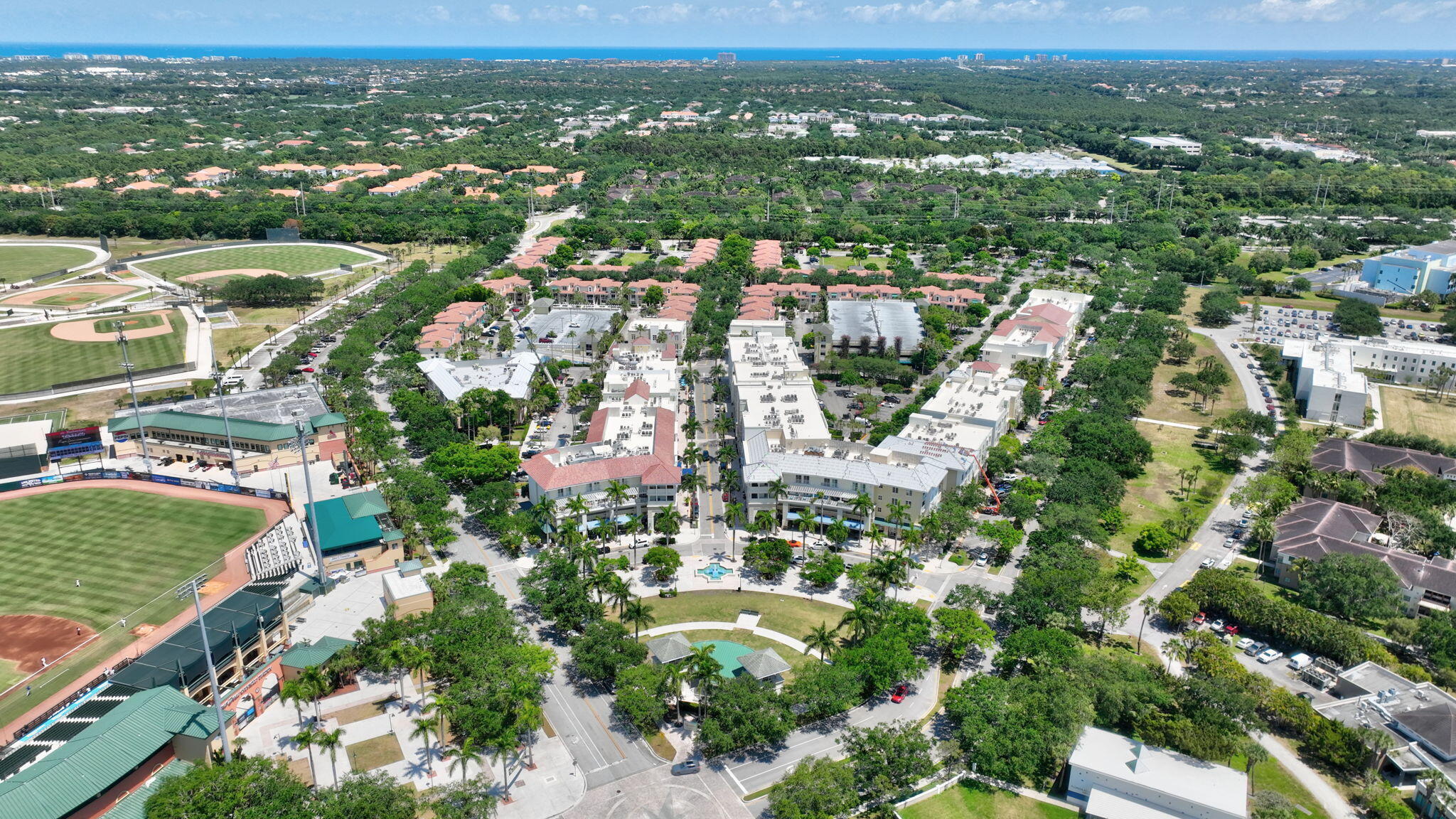 VILLAGE AT ABACOA CONDO - Residential Lease