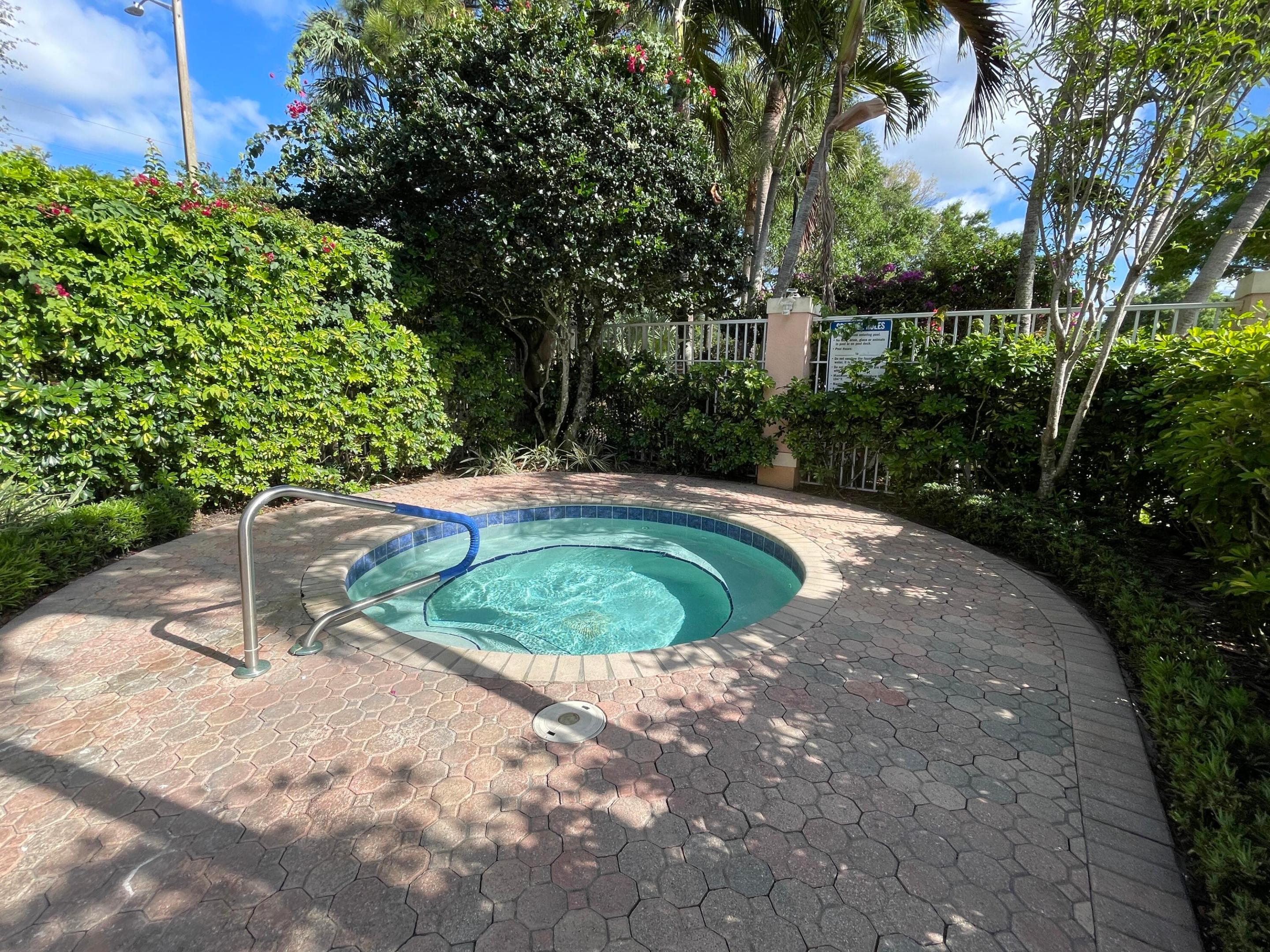 VILLAGE AT ABACOA CONDO - Residential Lease