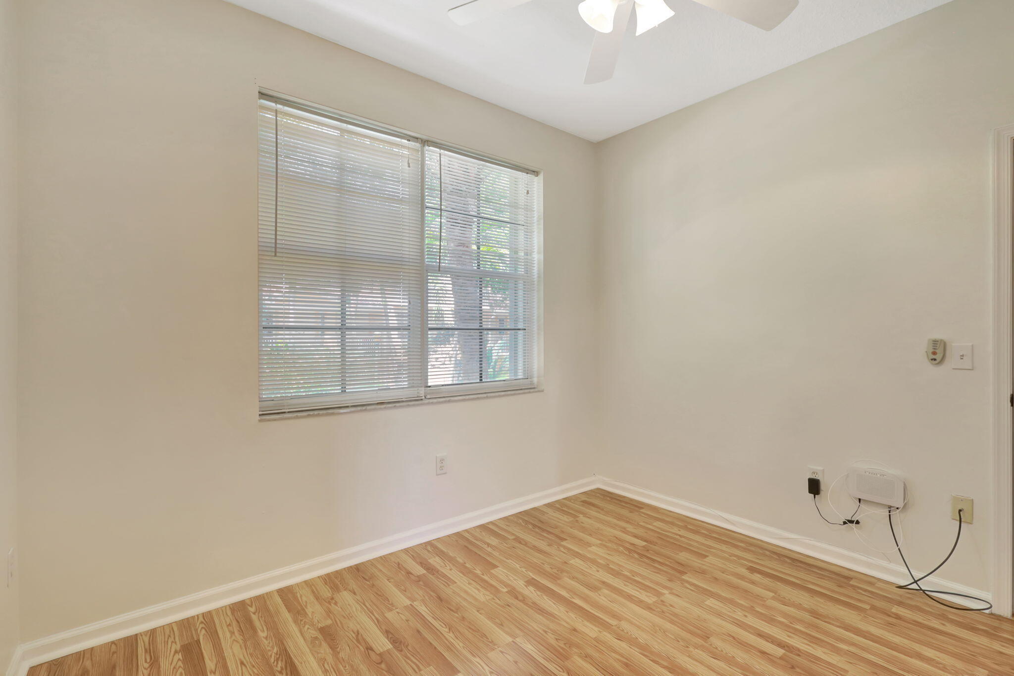 VILLAGE AT ABACOA CONDO - Residential Lease
