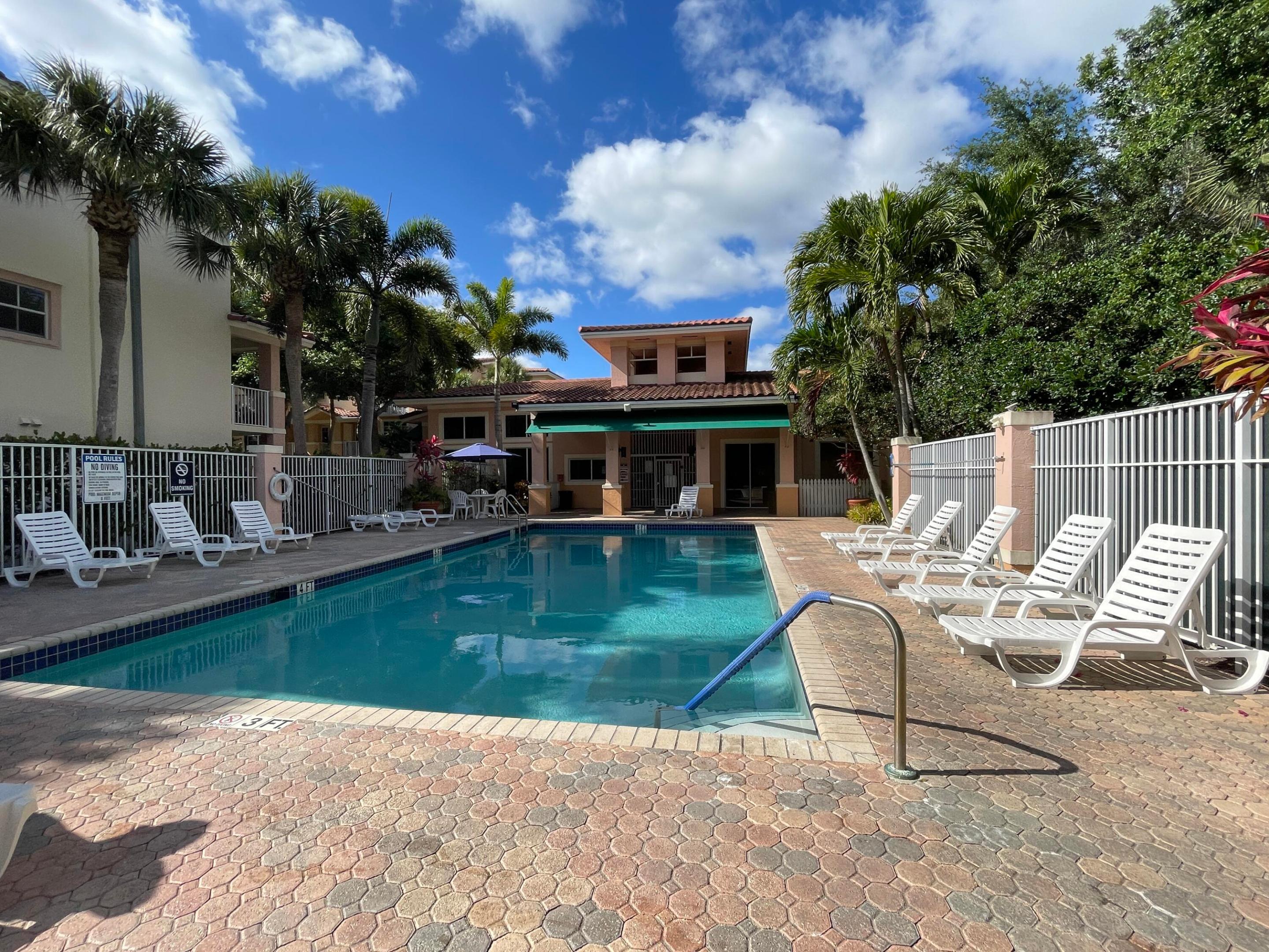 VILLAGE AT ABACOA CONDO - Residential Lease