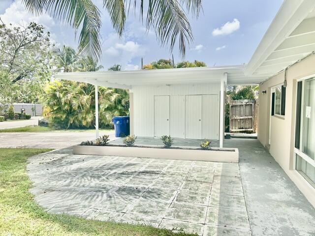 LAUDERDALE ISLES NO 2 - Residential