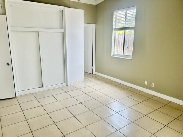 LAUDERDALE ISLES NO 2 - Residential