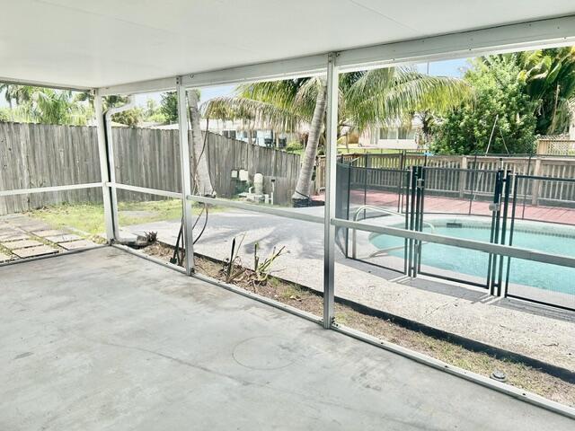 LAUDERDALE ISLES NO 2 - Residential