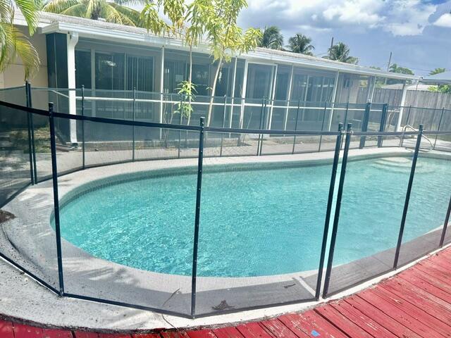 LAUDERDALE ISLES NO 2 - Residential