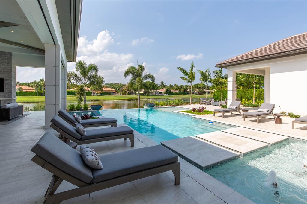 CYPRESS ISLAND OF PALM BEACH POLO & COUN - Residential