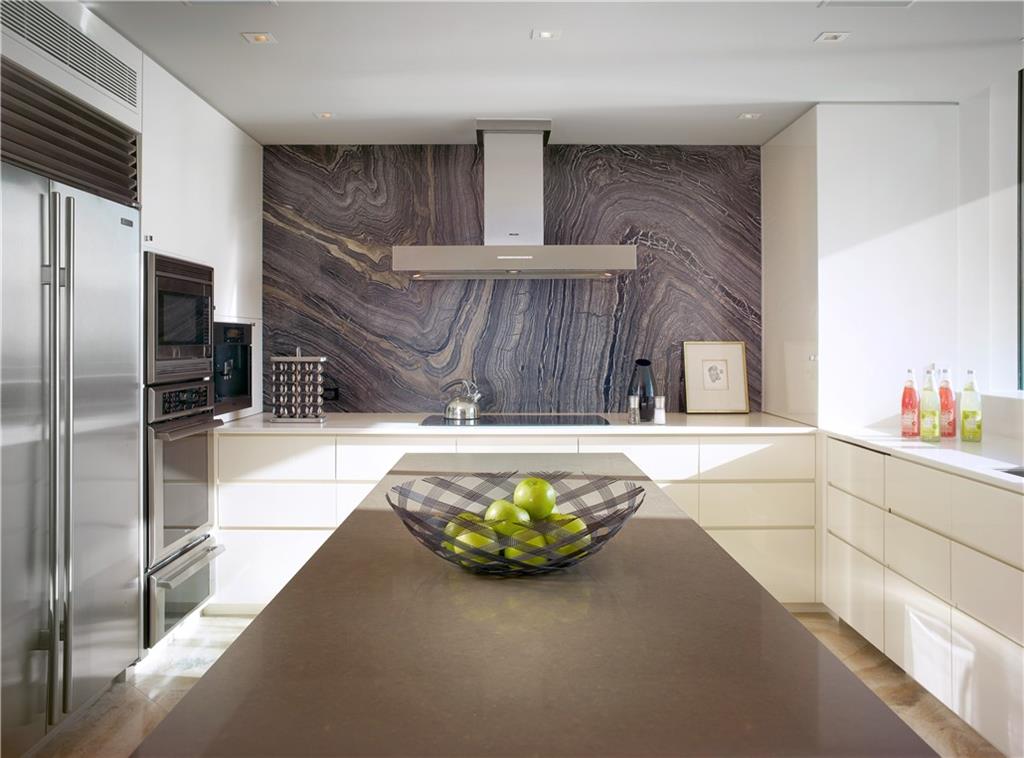 Ritz-Carlton - Residential