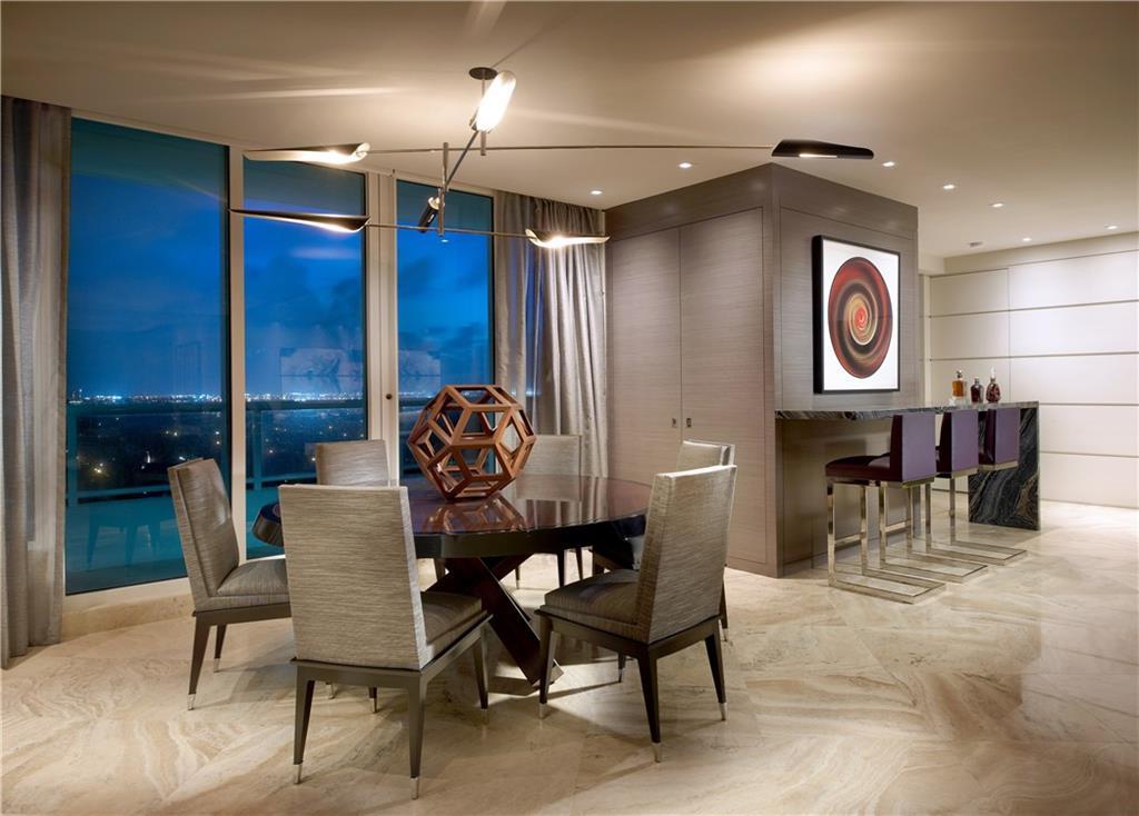 Ritz-Carlton - Residential