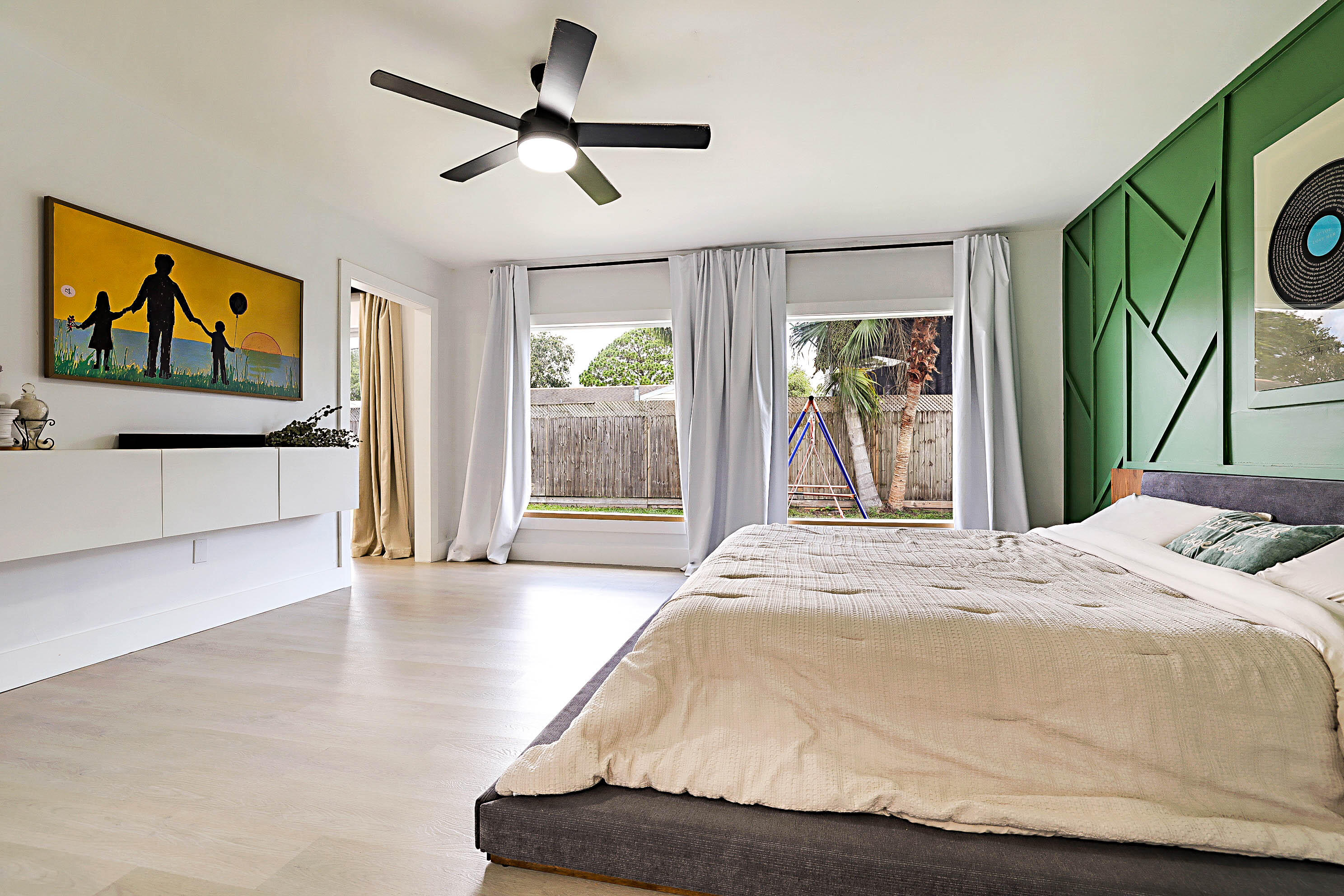 CORAL GARDENS - Residential