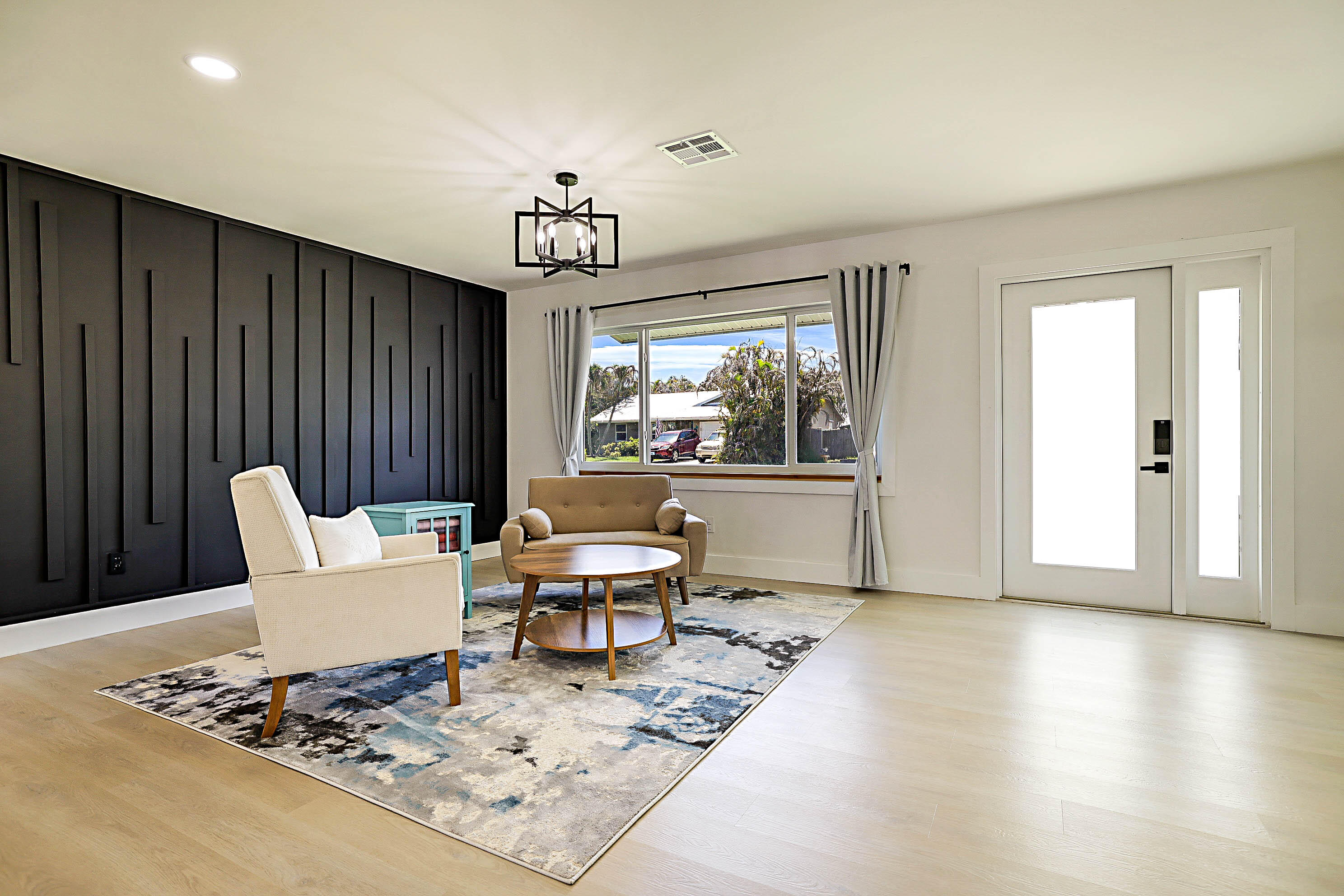 CORAL GARDENS - Residential
