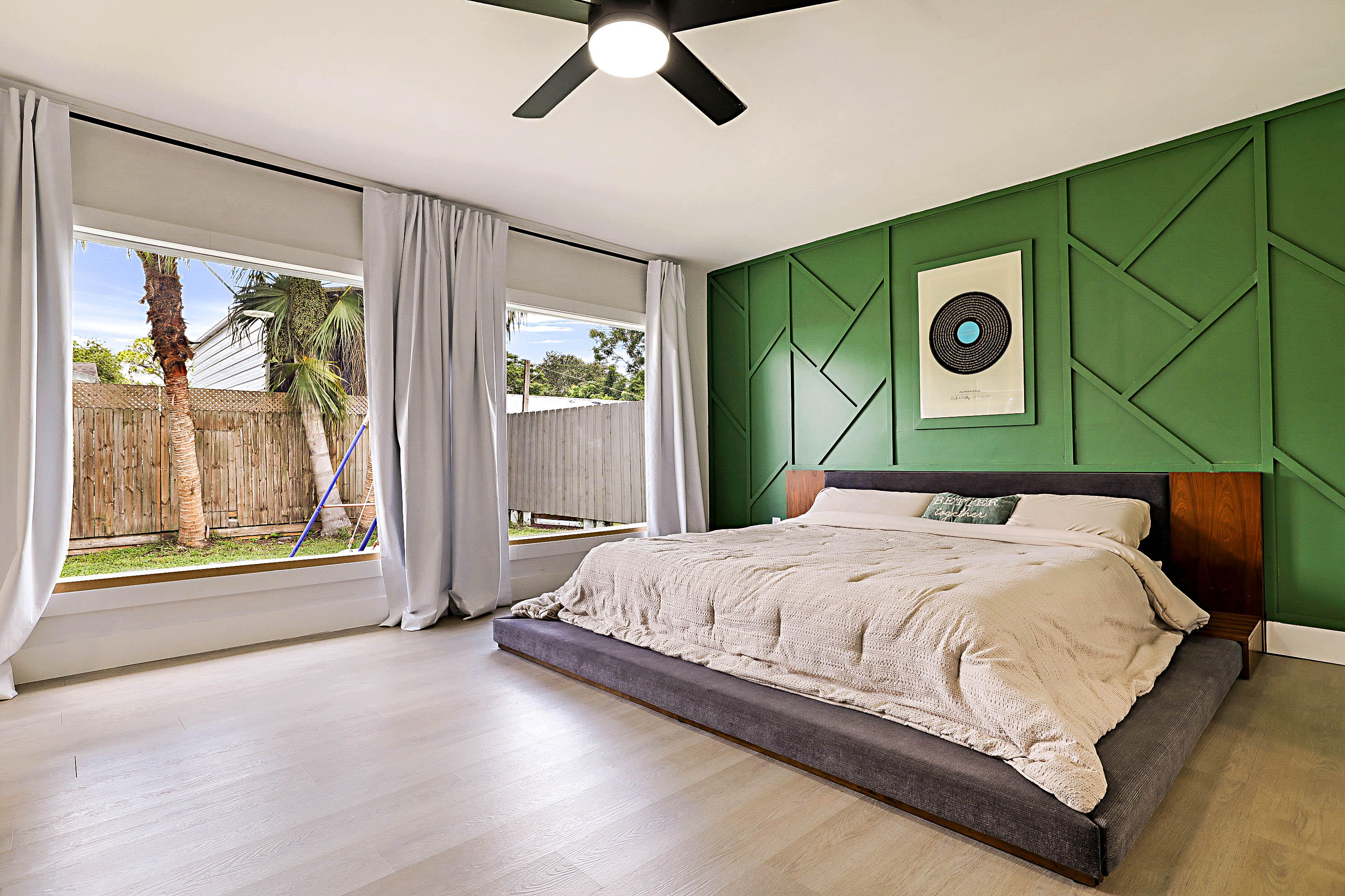 CORAL GARDENS - Residential