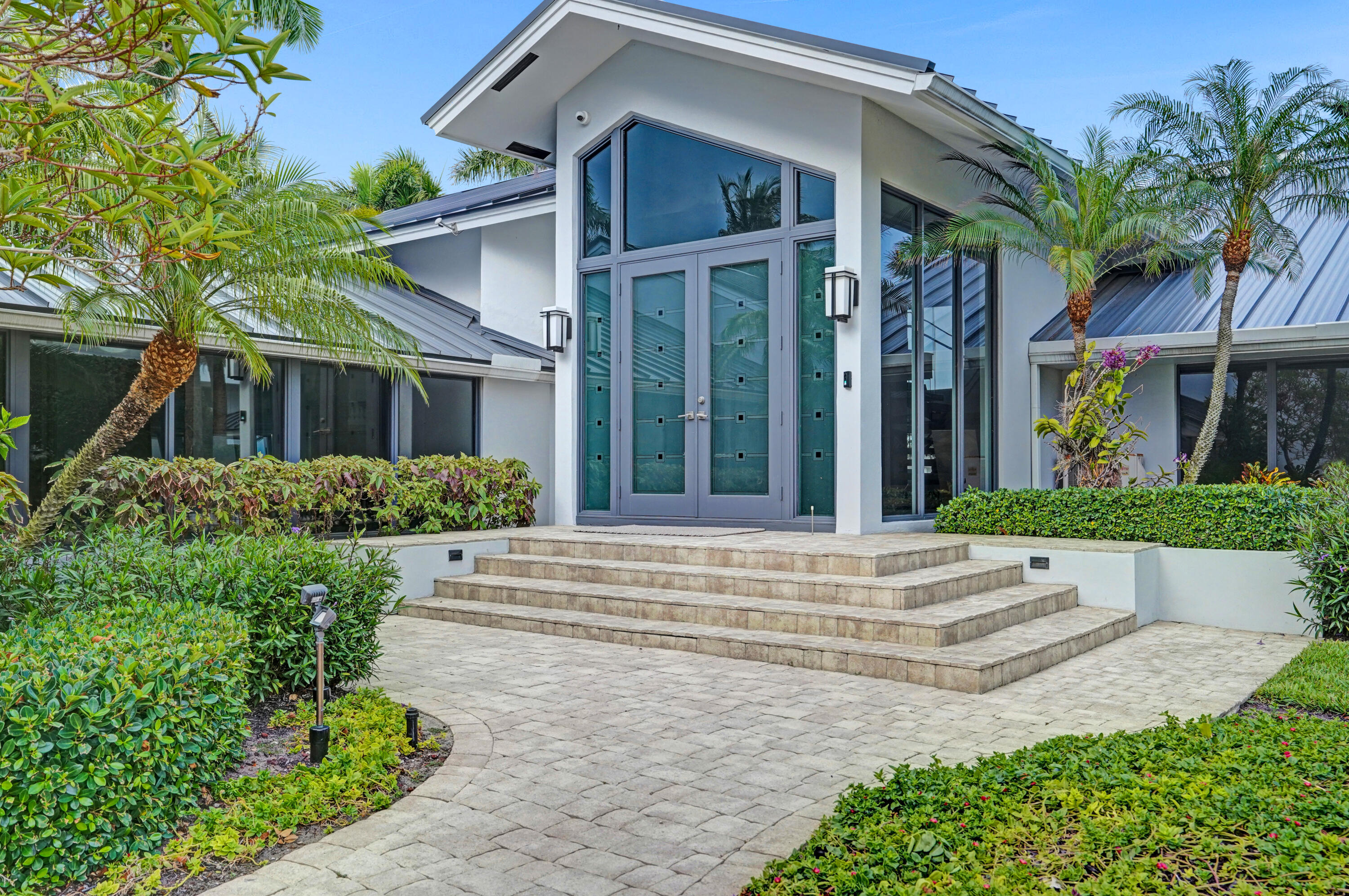 TROPIC ISLE 3RD SEC - Residential